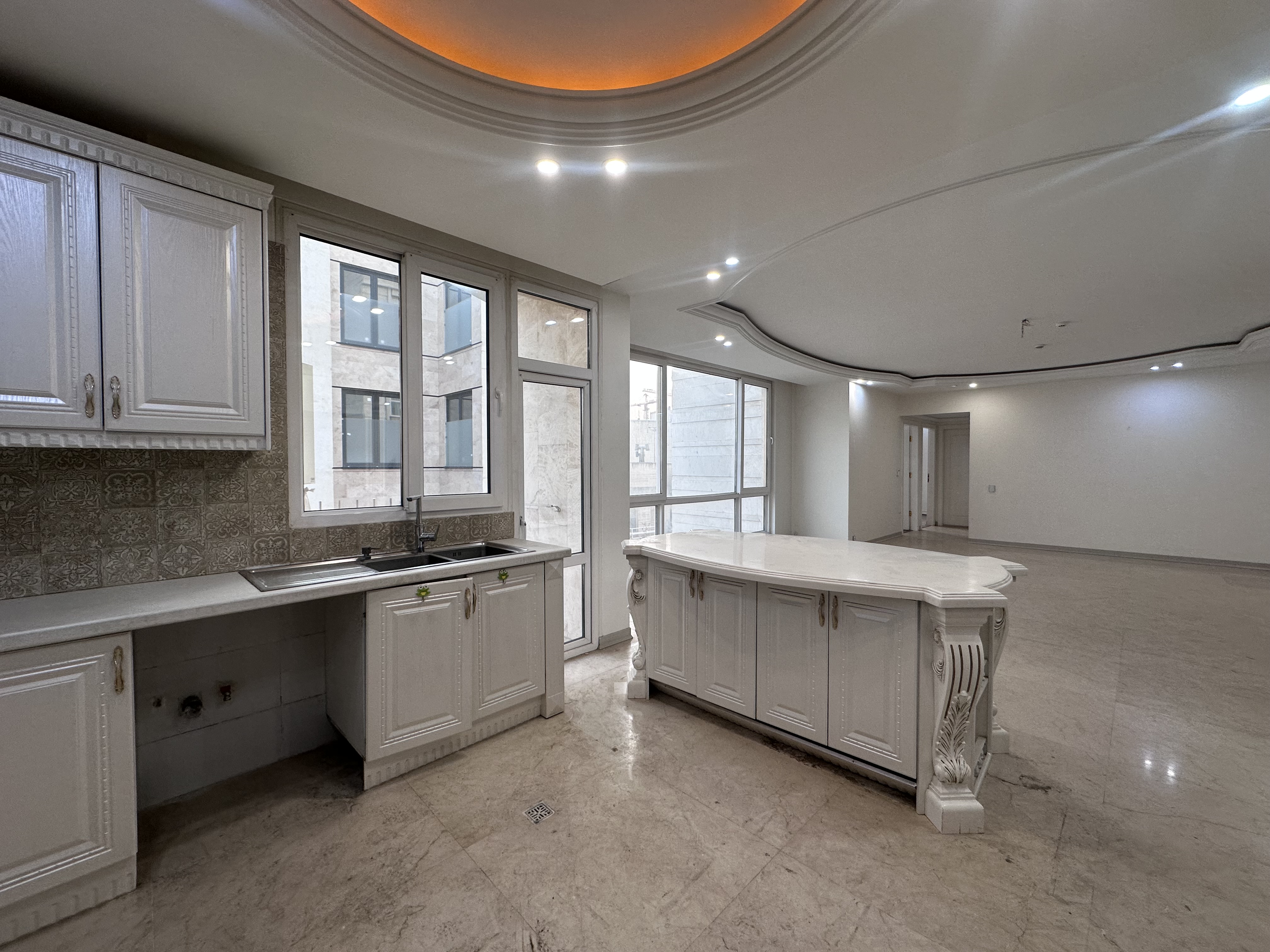 اجاره آپارتمان 160متر اقدسیه بازسازی شده