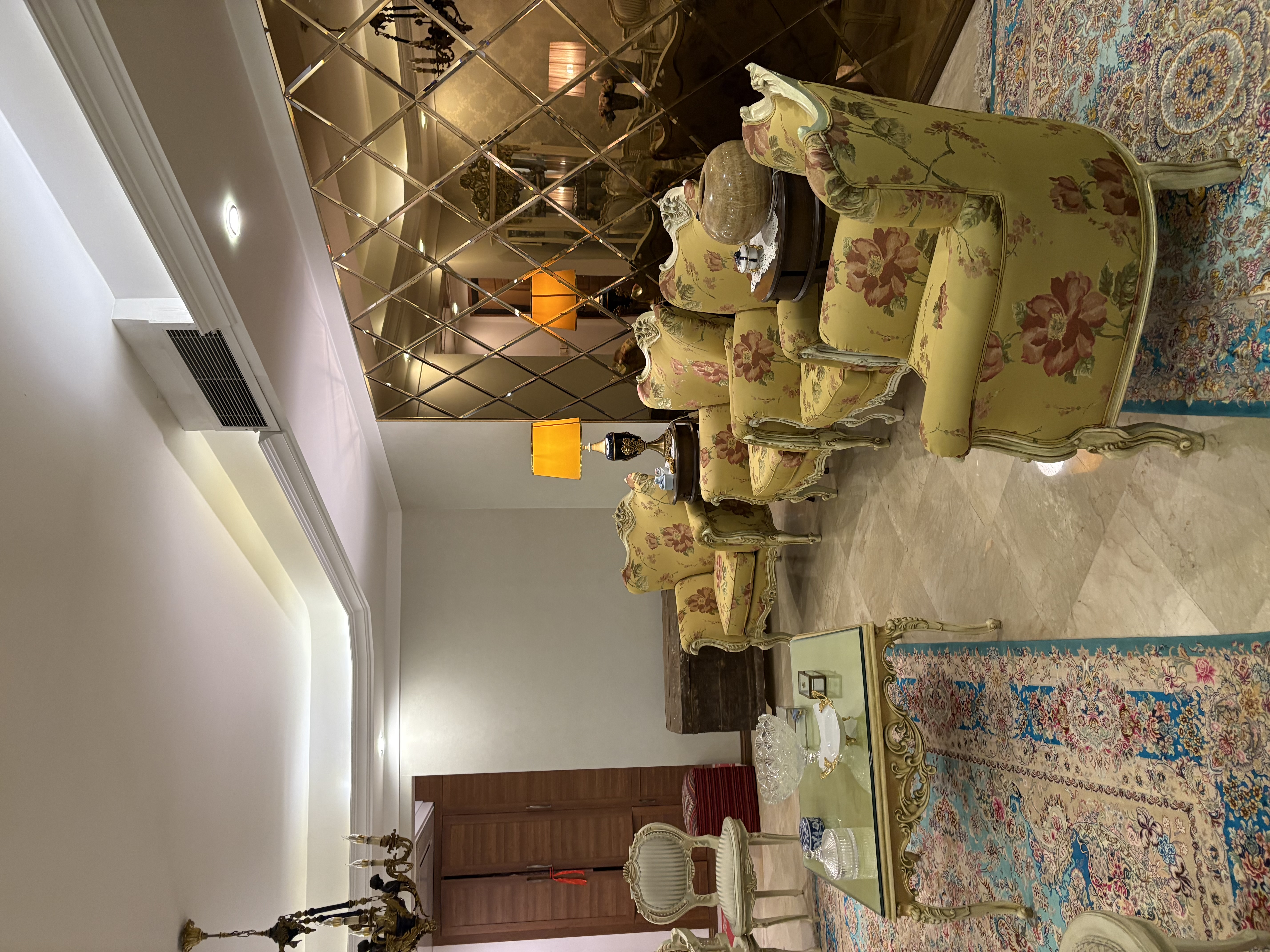 اجاره آپارتمان 200 متر کیکاووس