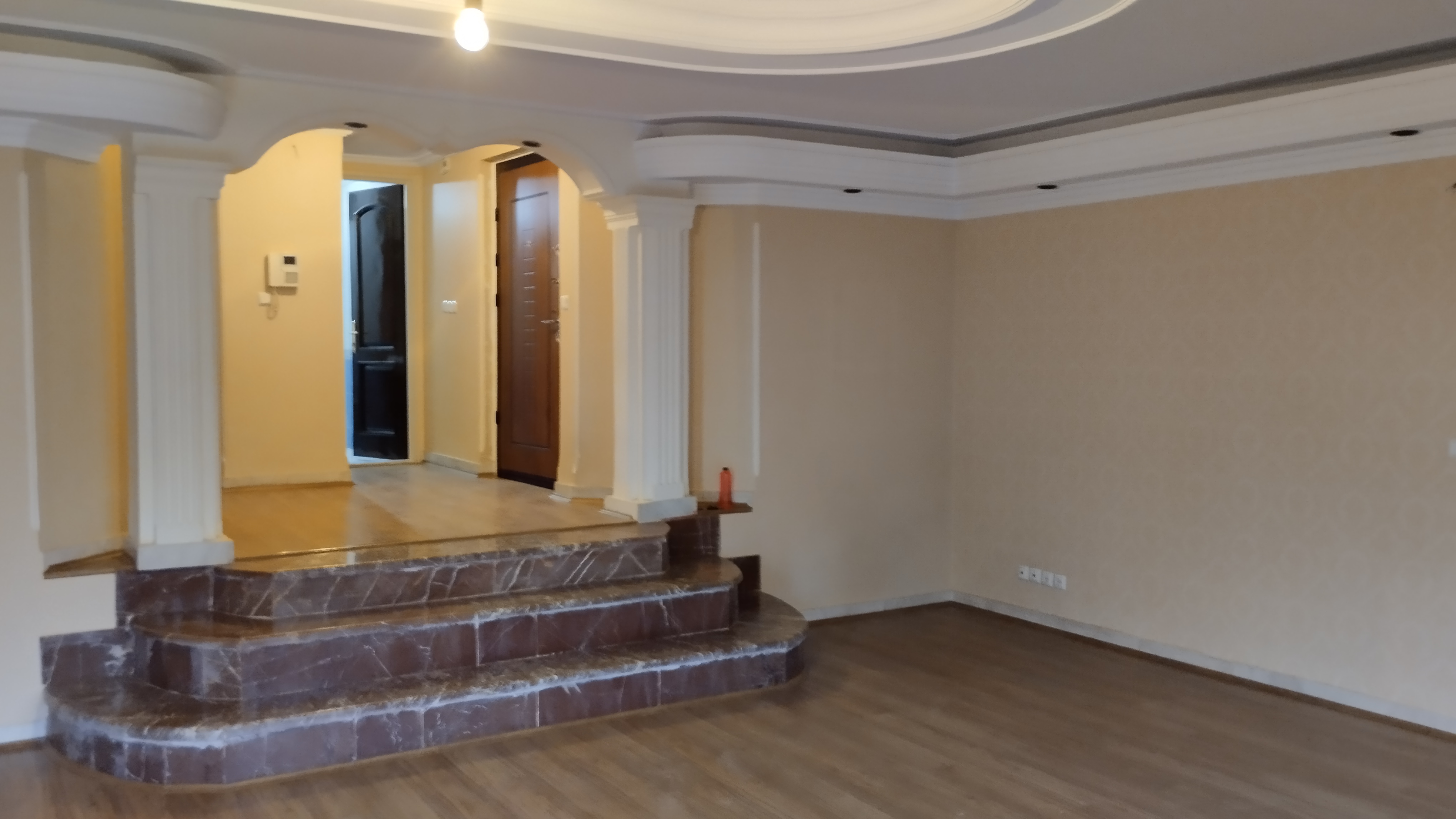 فروش آپارتمان 186 متر نیاوران 3 خواب فول امکانات