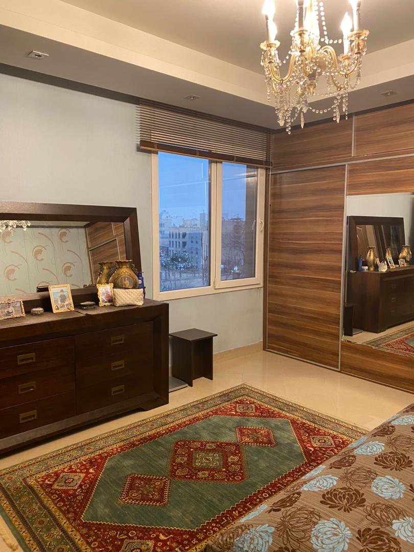 فروش آپارتمان 135 متر دیباجی جنوبی