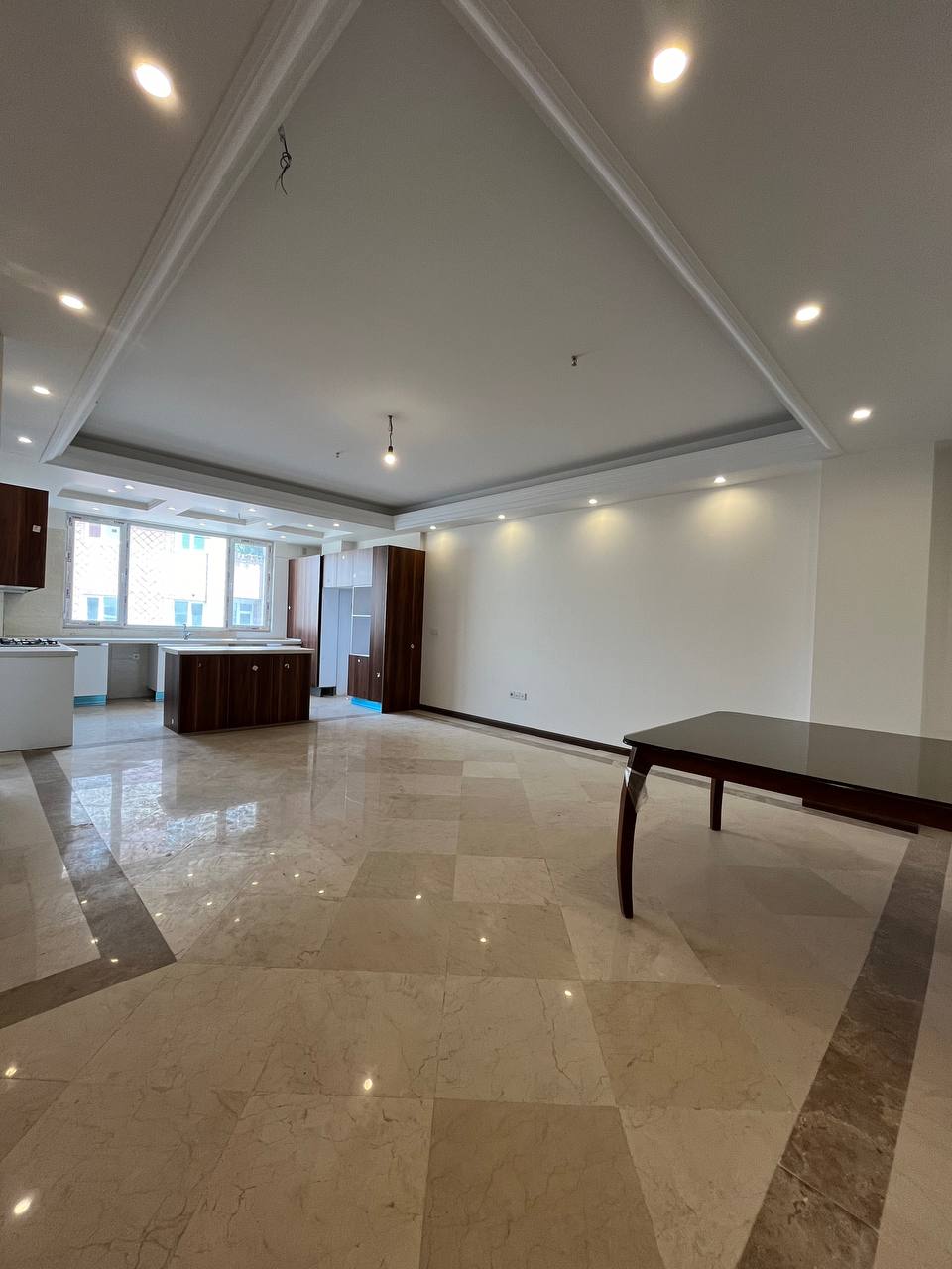 فروش آپارتمان 90 متر هفت حوض فول امکانات