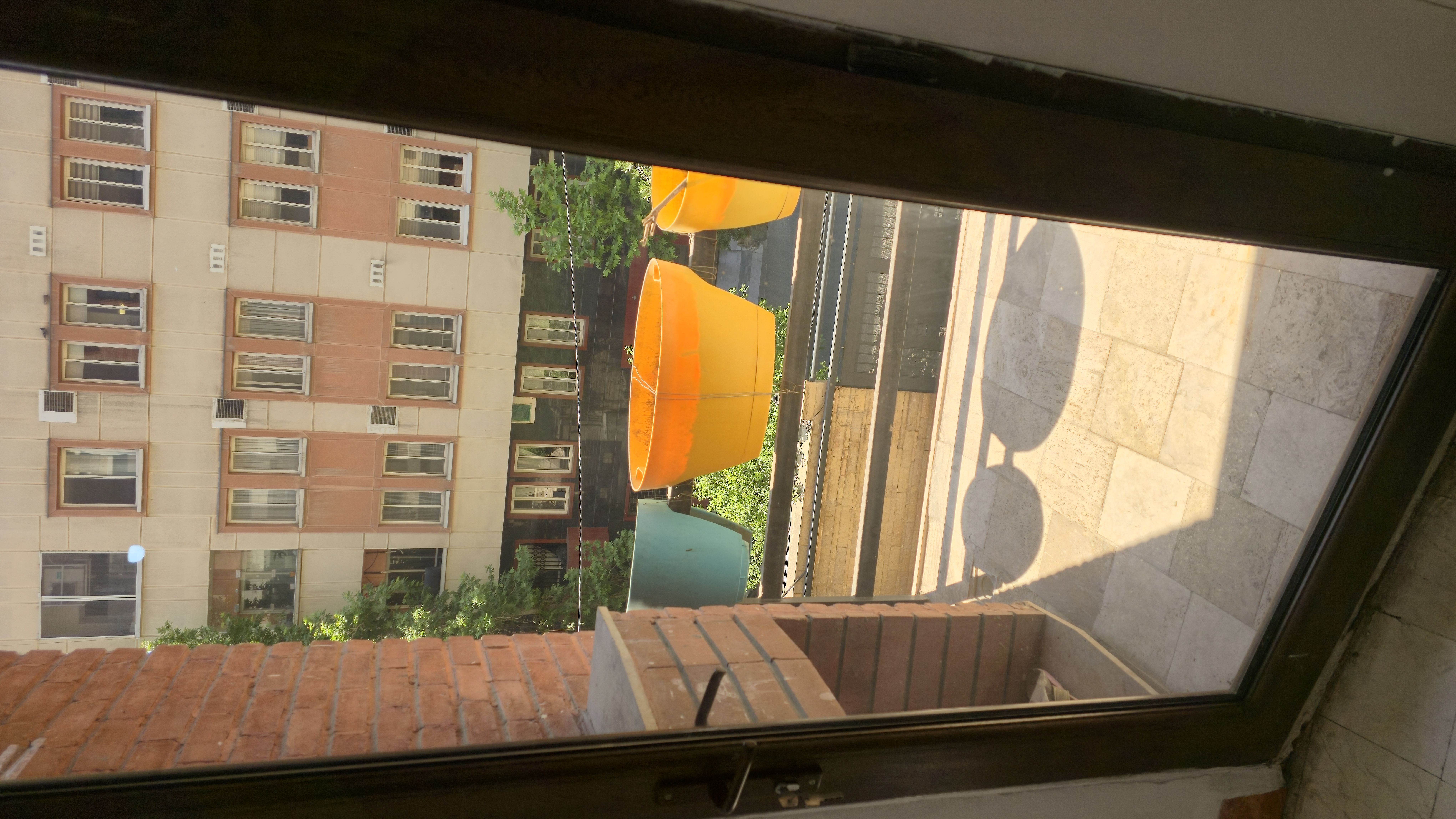 فروش 138 متر آپارتمان جهانتاب نورگیر مستقیم