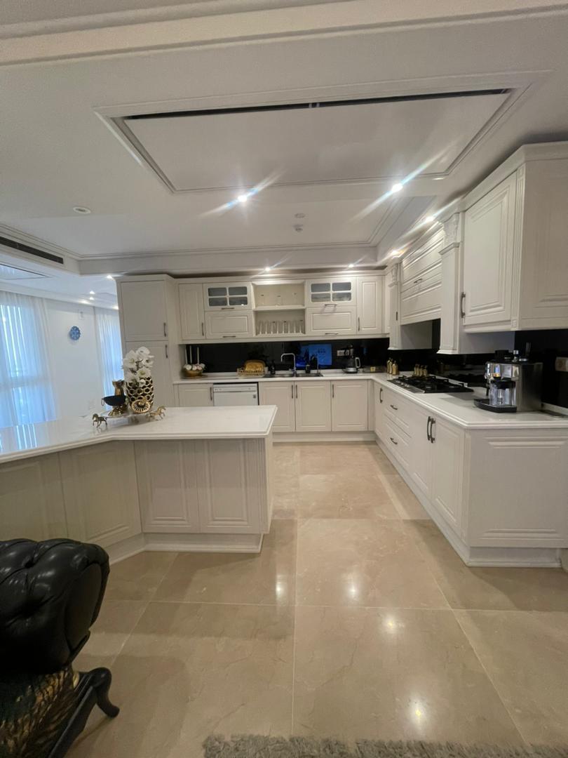 اجاره آپارتمان 230 متر نیاوران