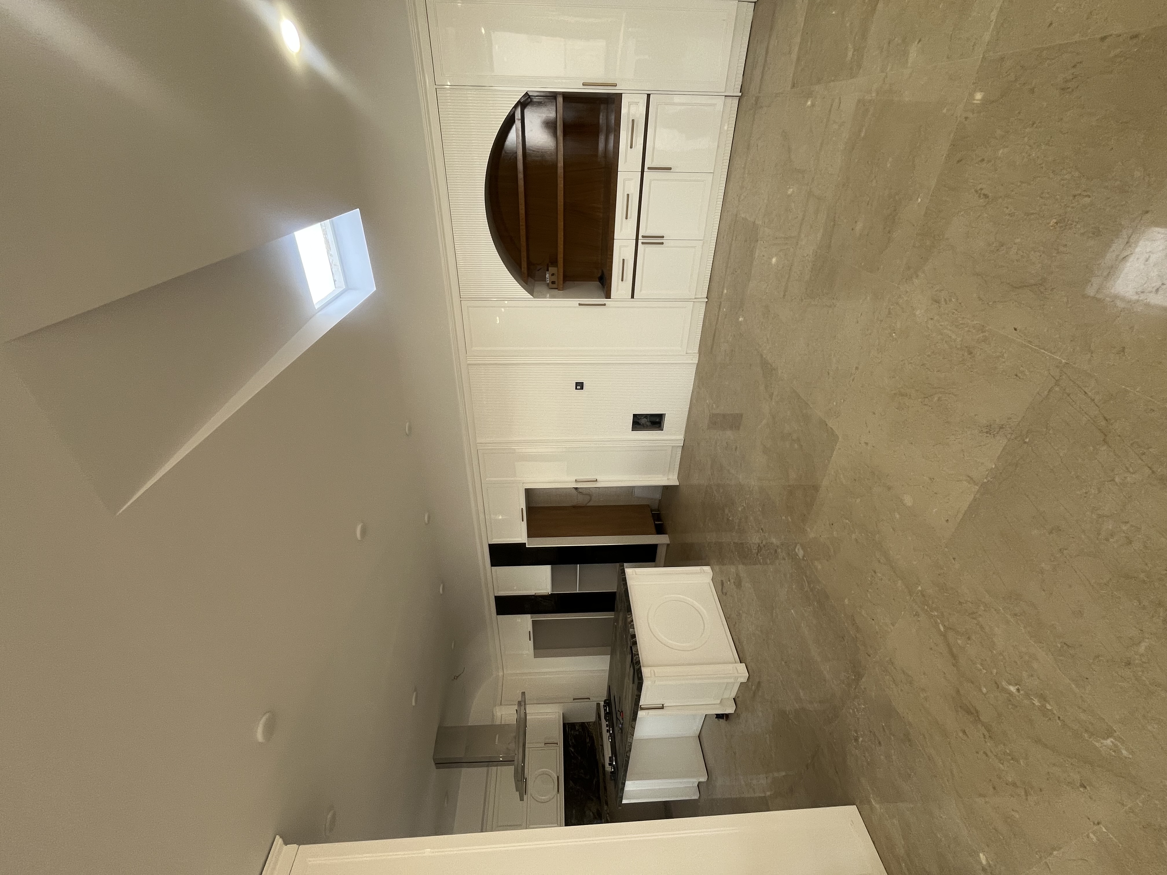 اجاره آپارتمان 180متر نیاوران خوش نقشه ساختمان برند