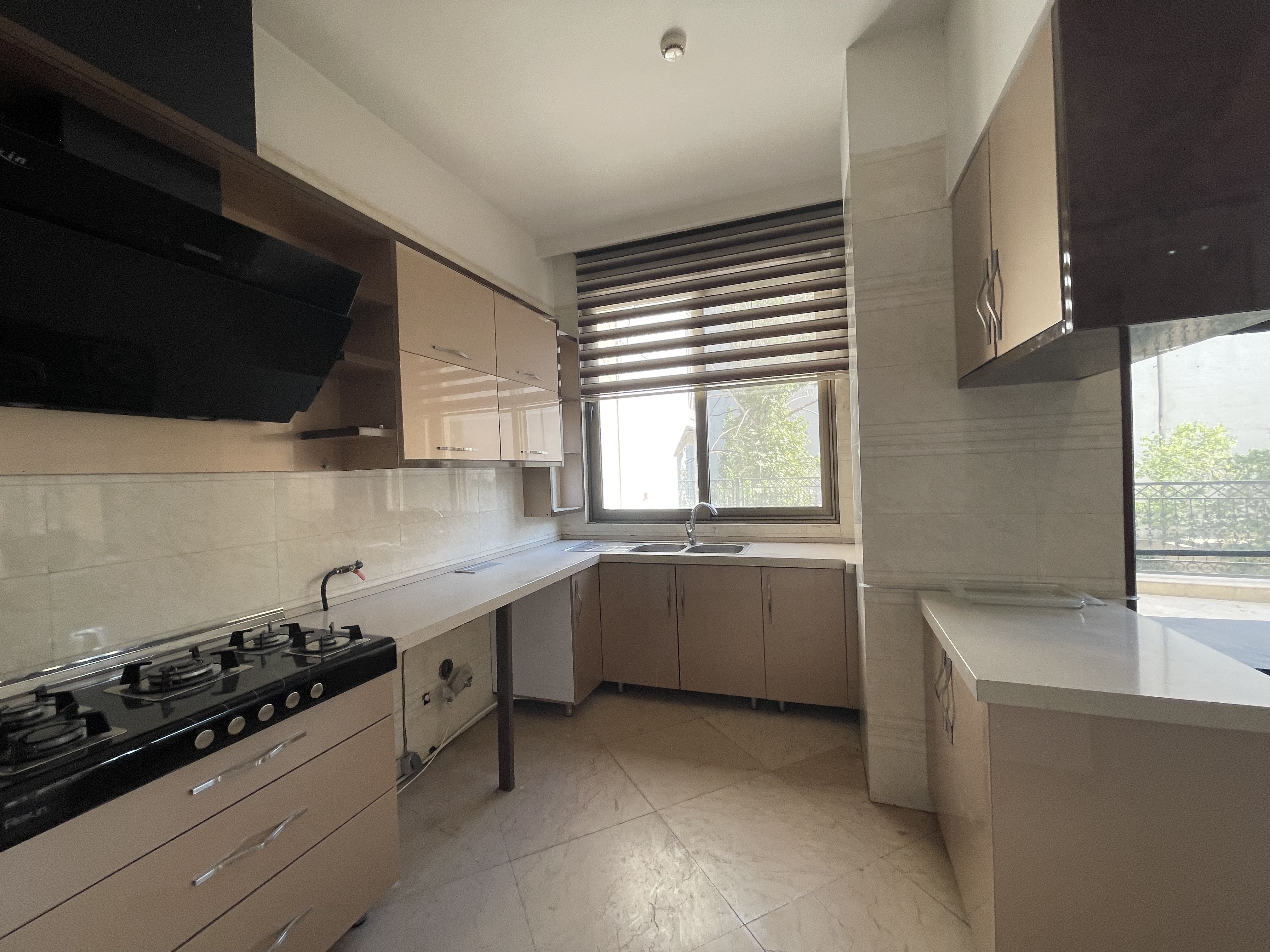 اجاره اپارتمان 200 متر مژده