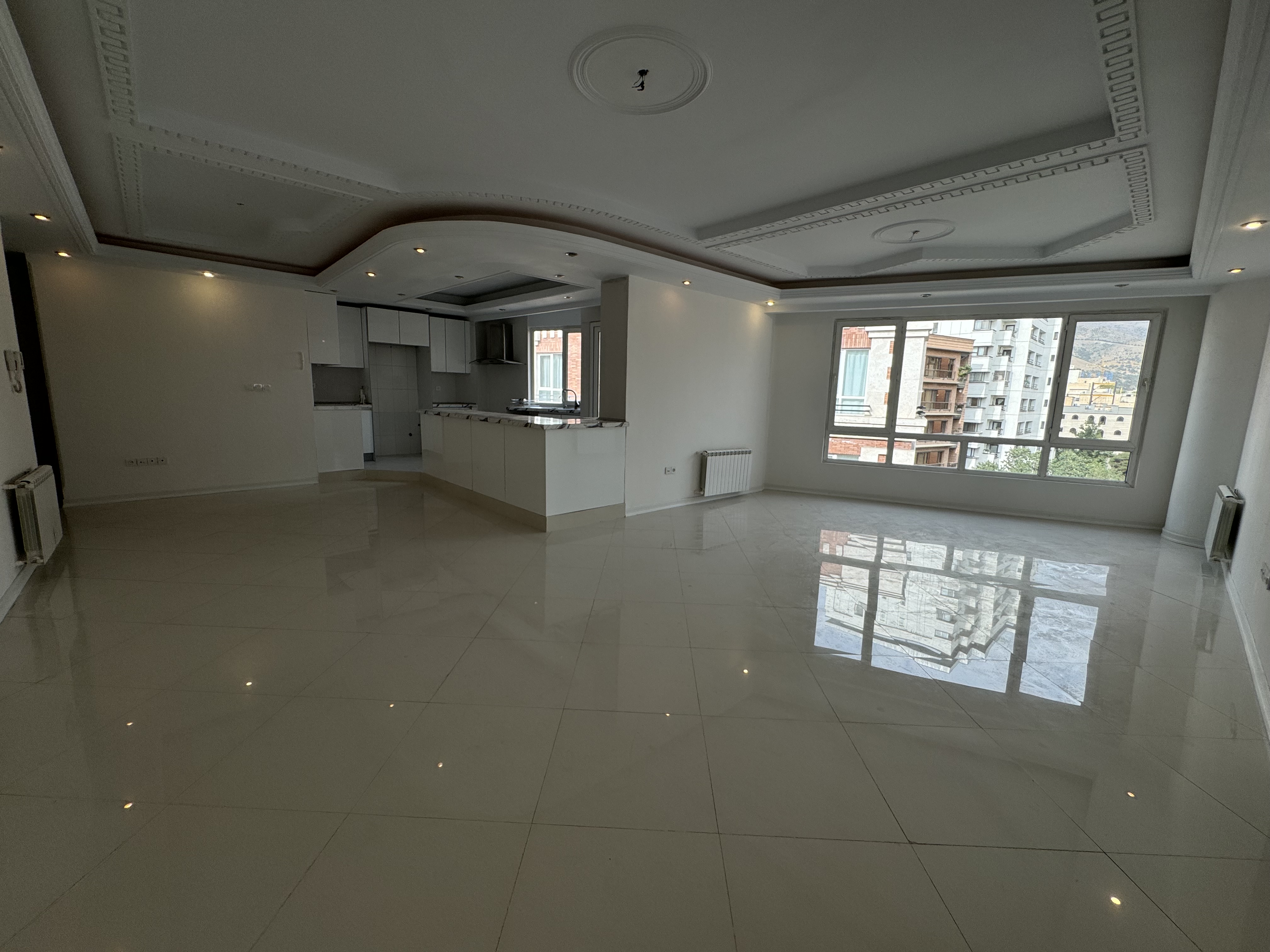 فروش آپارتمان 140متر نیاوران 2پارکینگ سندی