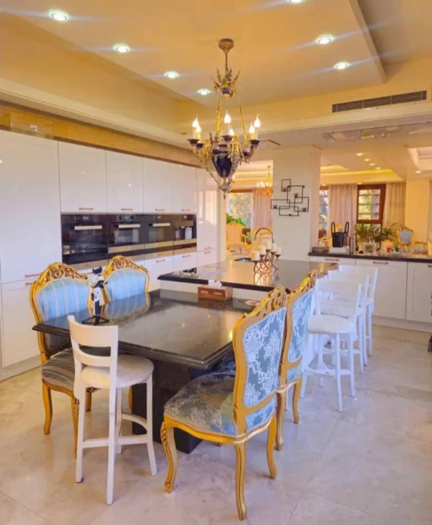 فروش آپارتمان 350متر فرمانیه 4خواب