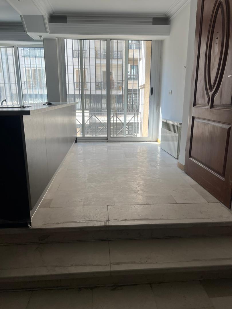فروش آپارتمان 104 متر شهرک لاله 2 خواب 2 پارکینگ