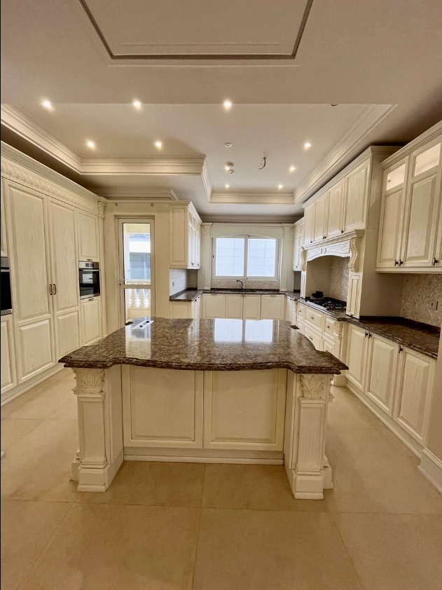 اجاره آپارتمان 250متر فرمانیه ویو ابدی فول مشاعات