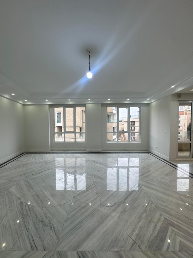 فروش آپارتمان 200 متر فرمانیه 3 خواب