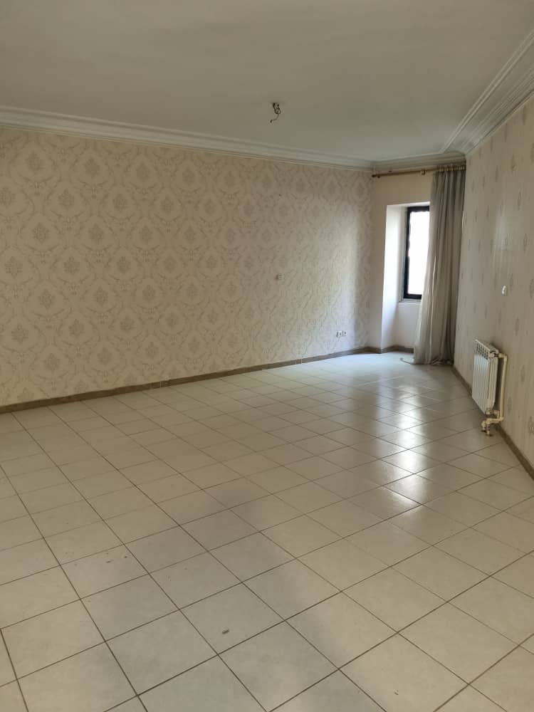 اجاره آپارتمان 120 متر آجودانبه