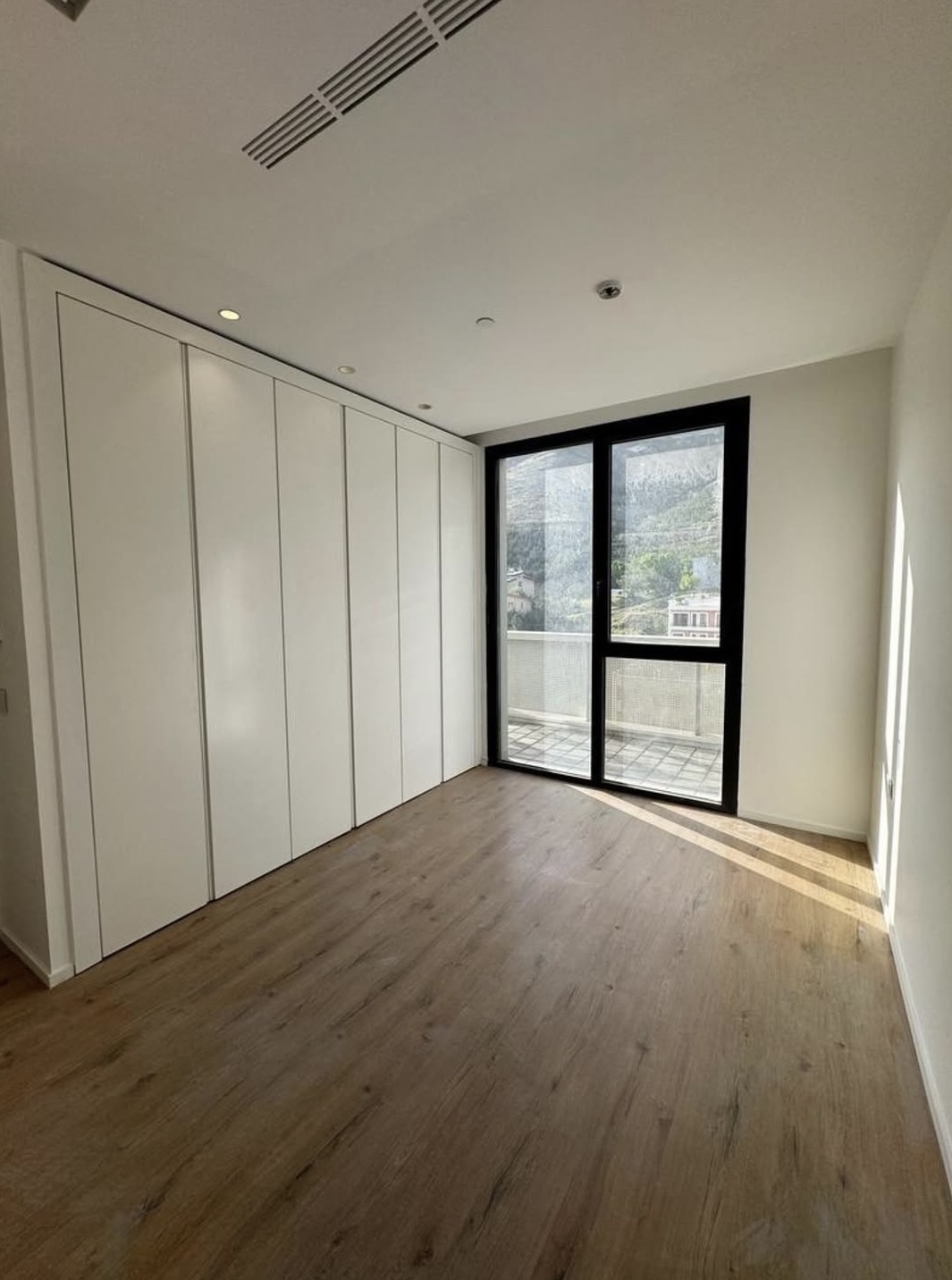 فروش آپارتمان 165متر دیباجی