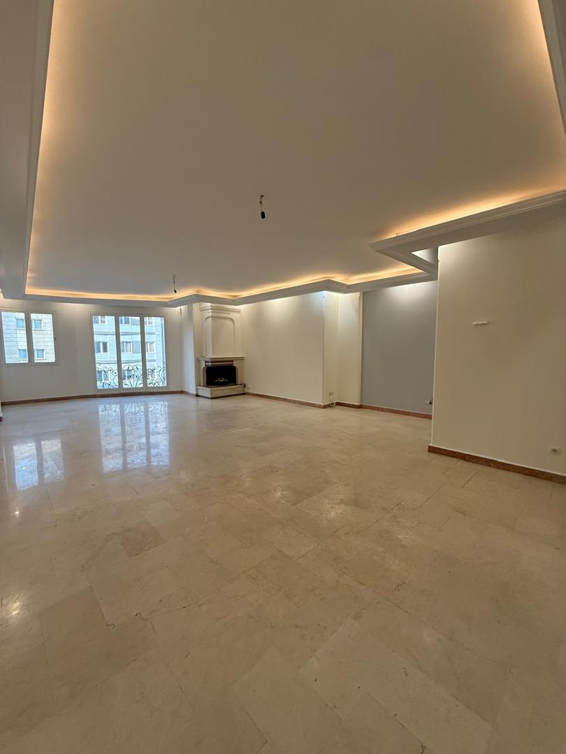 160متر 3خواب قیطریه