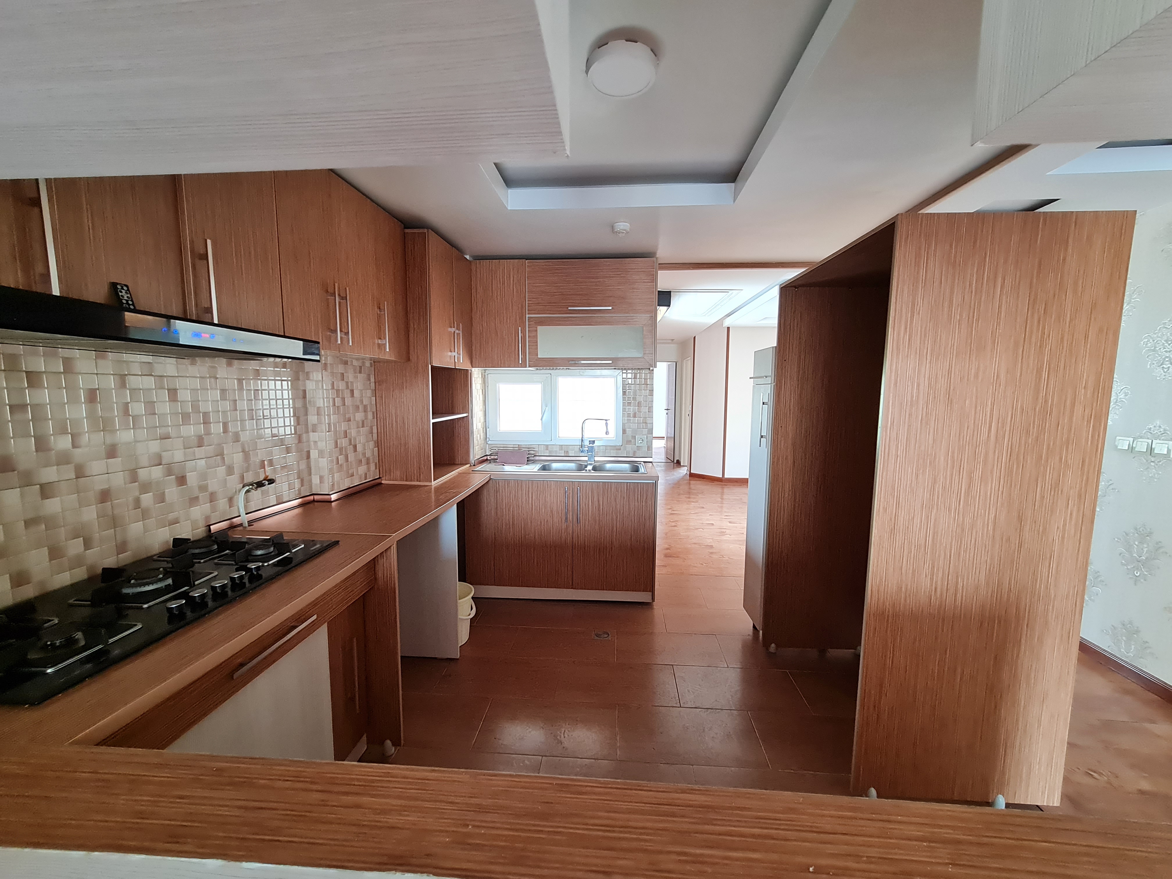 فروش آپارتمان 120 متر اقدسیه