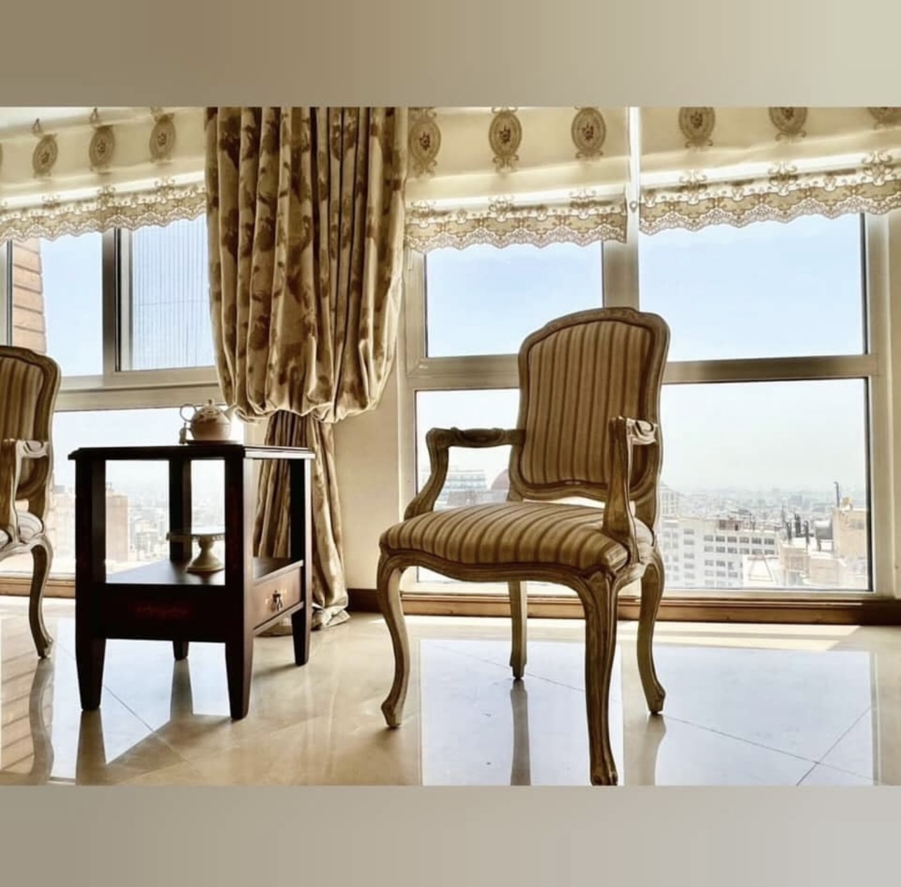 فروش آپارتمان نیاوران 225 متر کلاسیک