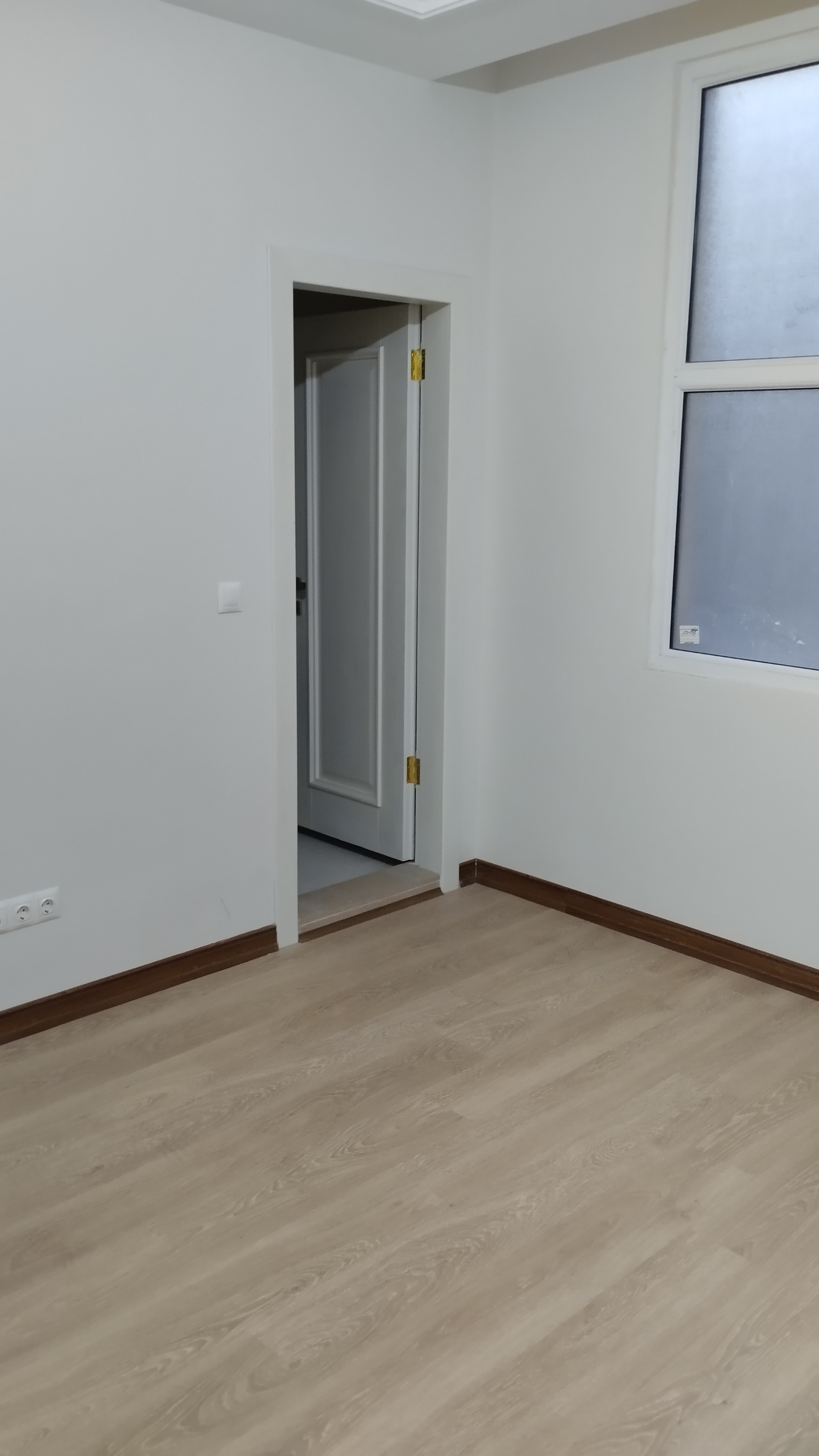 فروش آپارتمان 200 متر نیاوران 3 خواب فول امکانات آبکوه