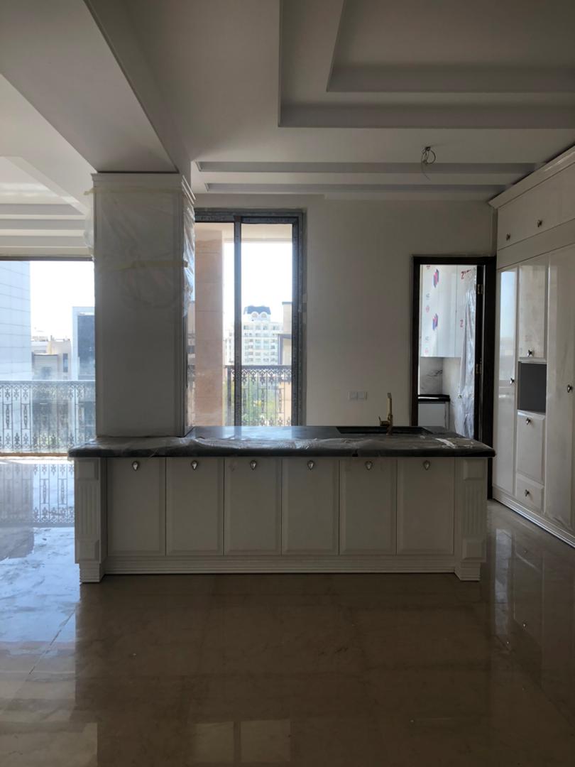 فروش اپارتمان 220 متر فرمانیه