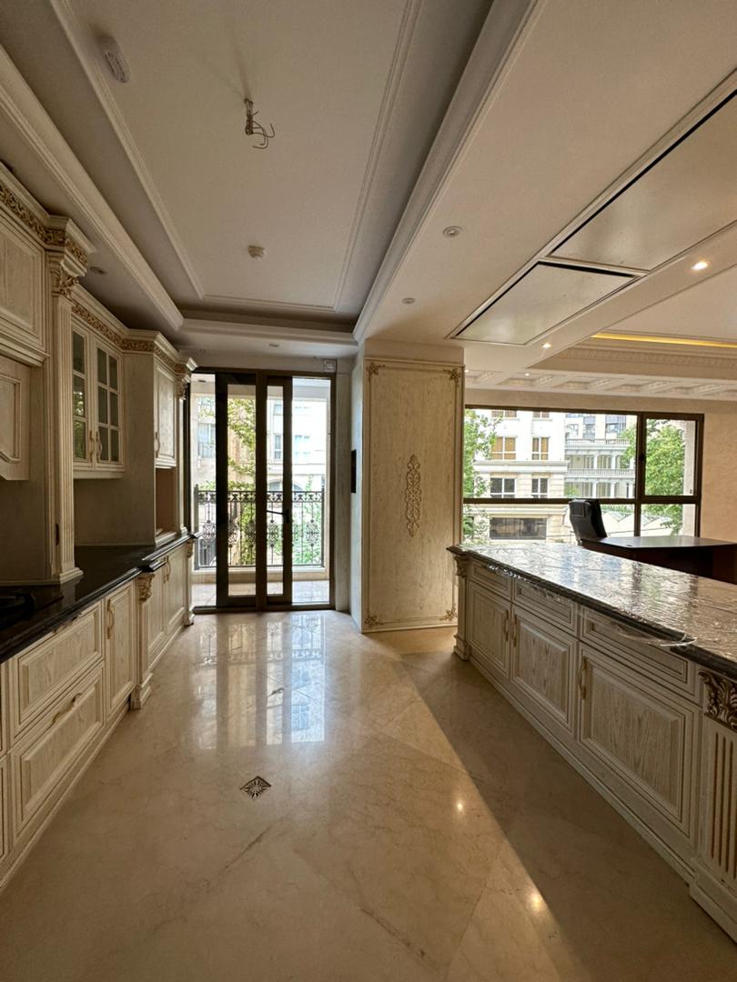 فروش آپارتمان 292 متر نیاوران