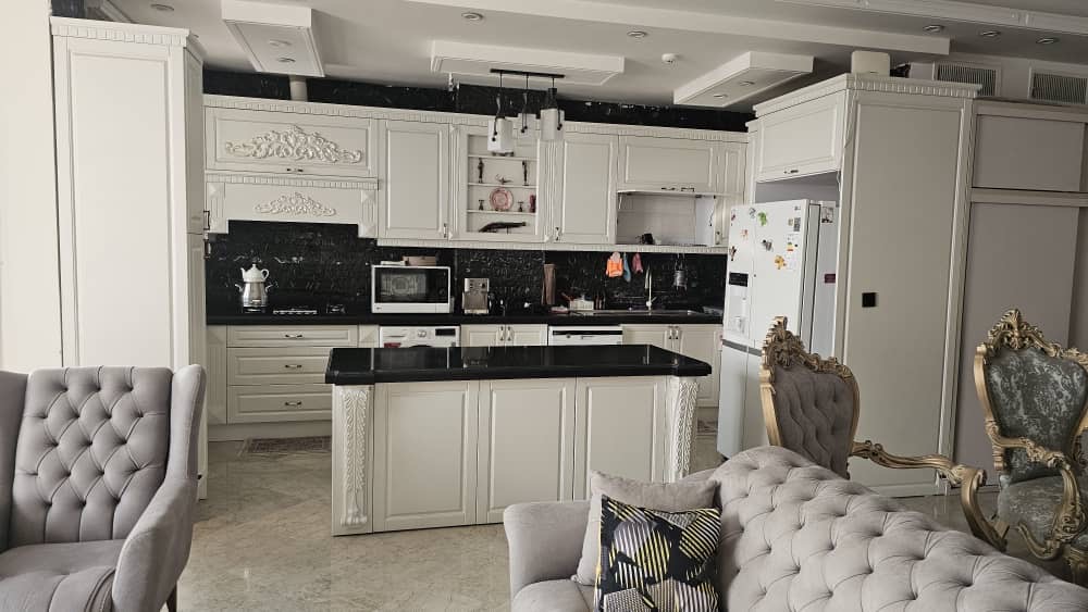 فروش آپارتمان 110 متر نیاوران غرق نور و ویو