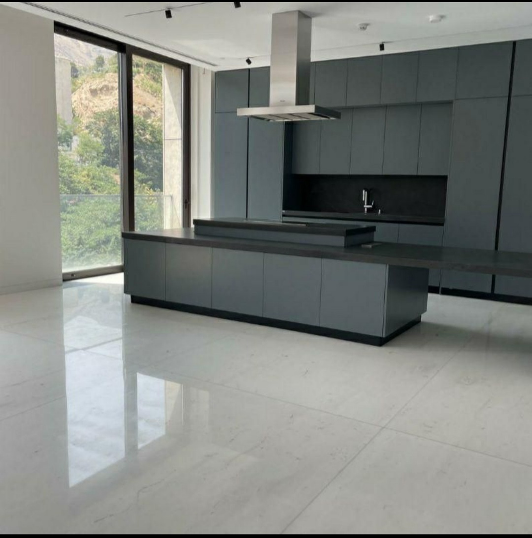 کامرانیه 216 متر لوکیشن دید و ویو دسترسی متریال