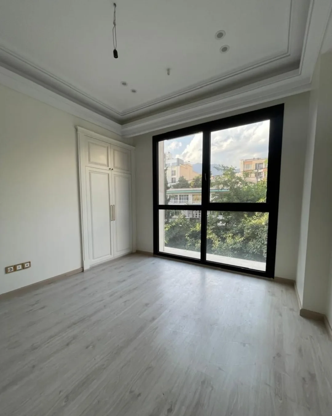 فروش آپارتمان 155 متر دروس یخچال فول مشاعات 2 پارکینگ سندی