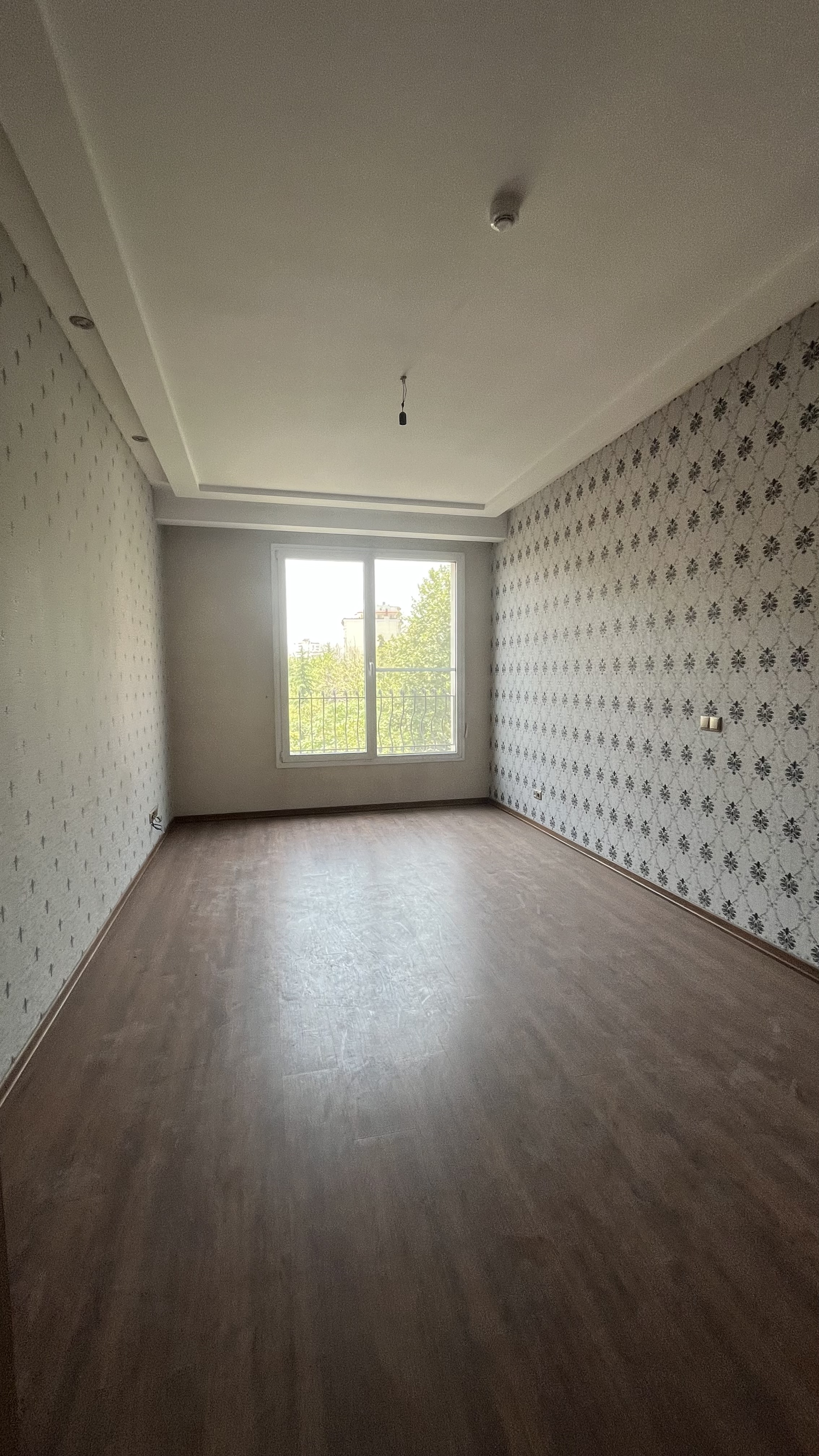 اجاره آپارتمان 330 متر تاپ لوکیشن