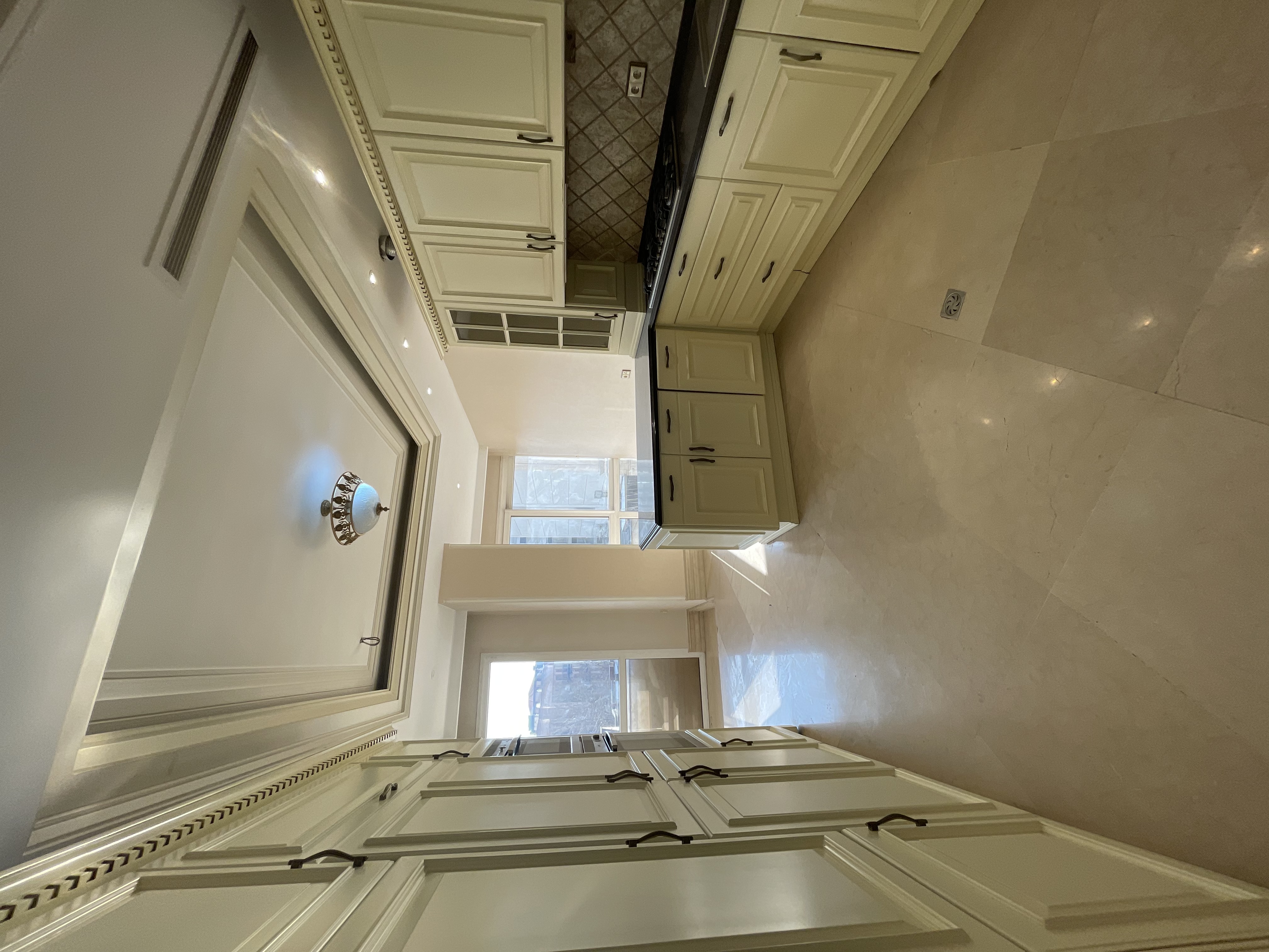 فروش آپارتمان 200متر فرمانیه 3خواب تراس چیدمان