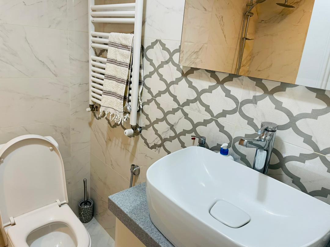 فروش آپارتمان 130 متر تاپ لوکیشن جهانتاب