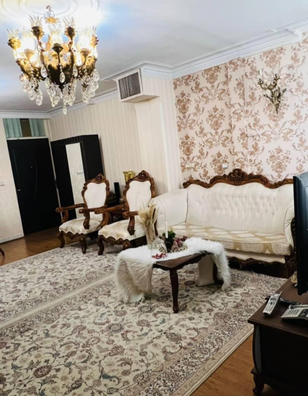 رهن و اجاره آپارتمان 80 متری 2 خواب