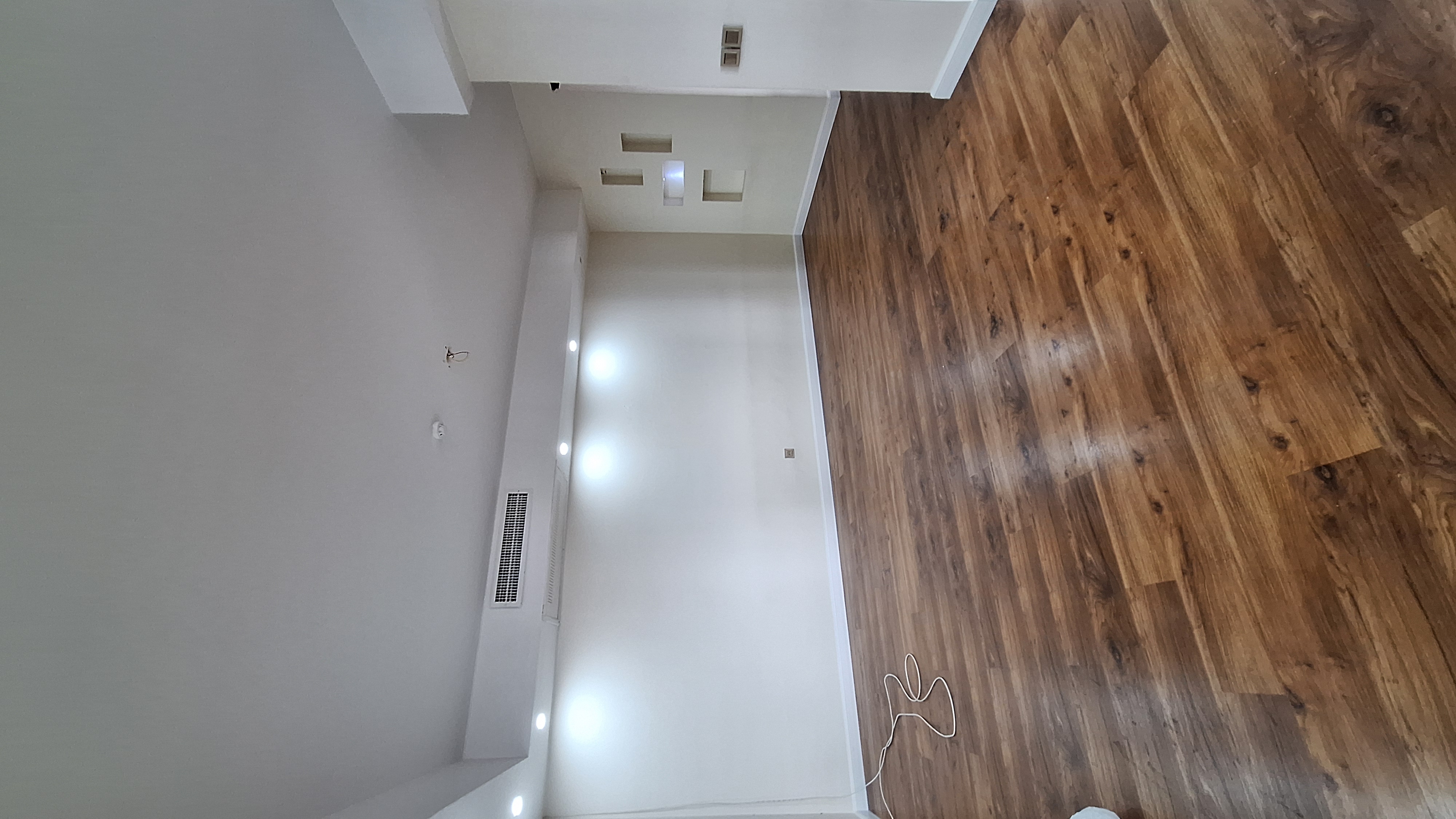 فروش آپارتمان 200متر فرمانیه شرقی تاپ لوکیشن