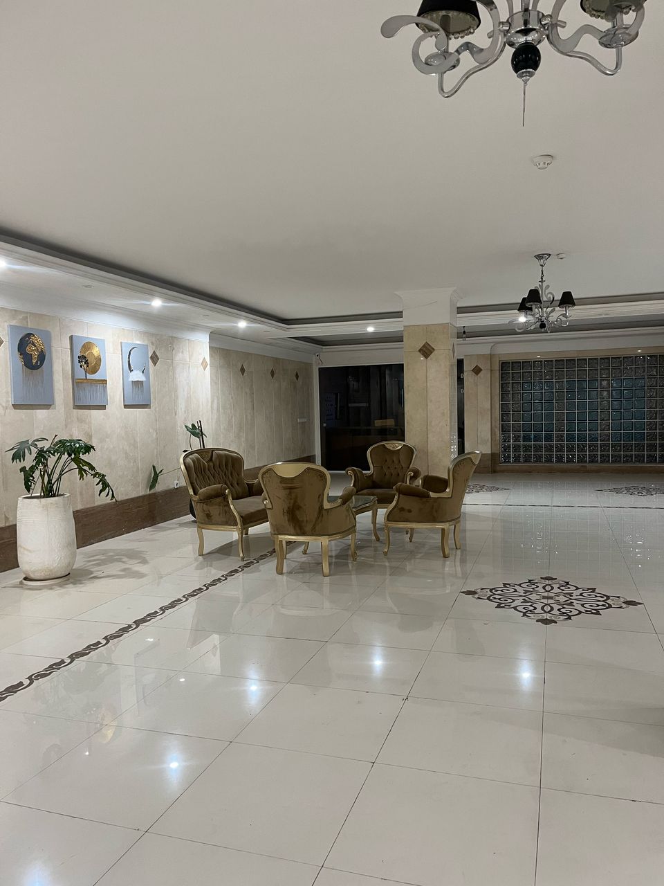 فروش آپارتمان 110متر مرجان تاپ لوکیشن