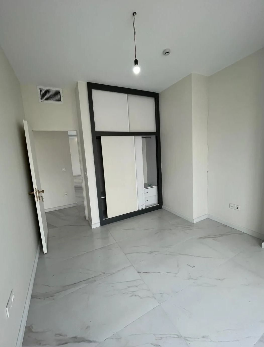 فروش آپارتمان 100 متر پاسداران ویو مشجر