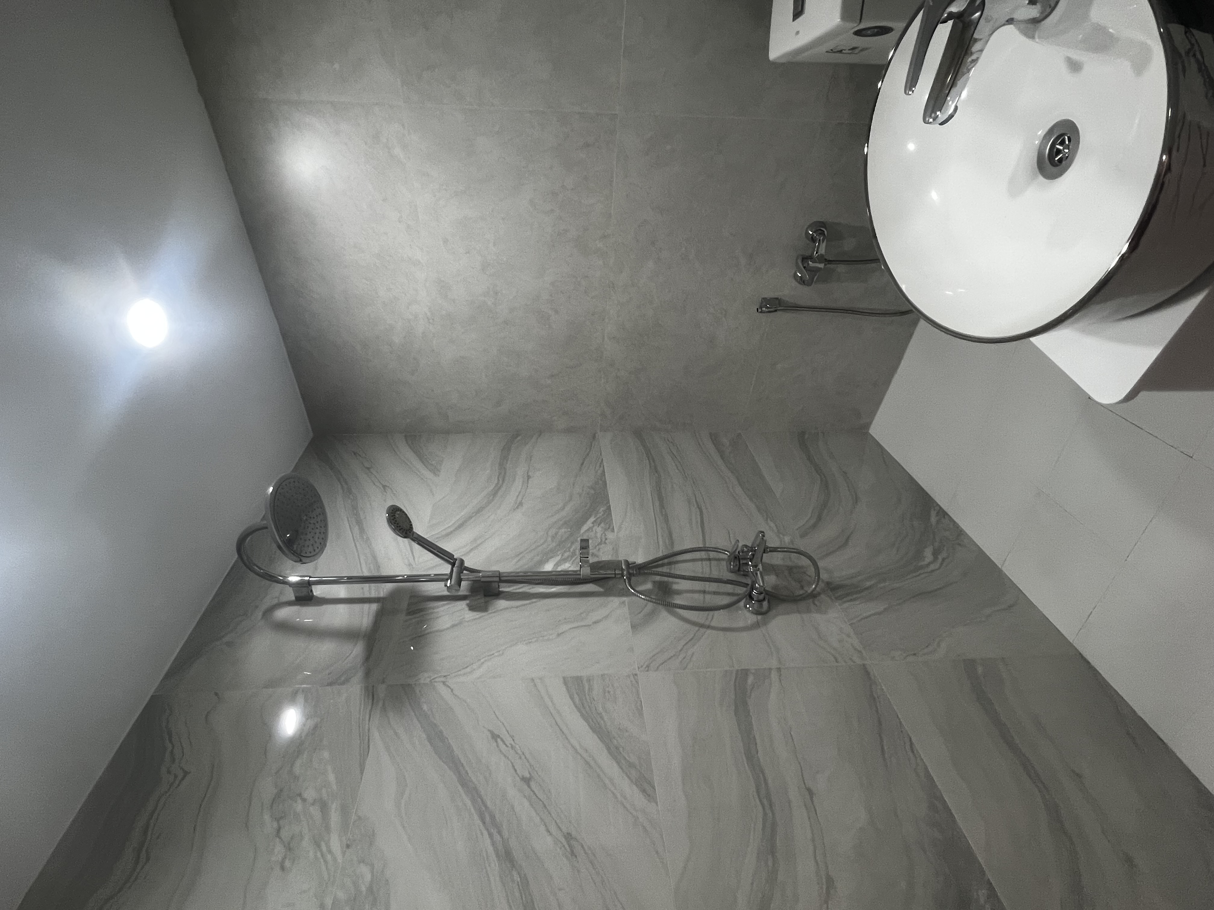 فروش آپارتمان 100 متر دولت فول بازسازی غرق نور مستقیم