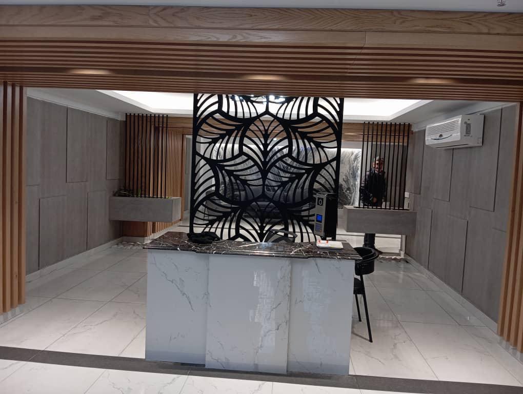 فروش آپارتمان  140 متر آپارتمان قبا غرق نور مدرن محله دنج و خلوت