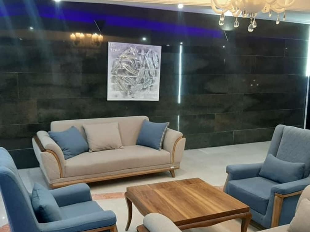 فروش آپارتمان 174 متر دروس کماسایی فول مشاعات آبی حیاط اختصاصی