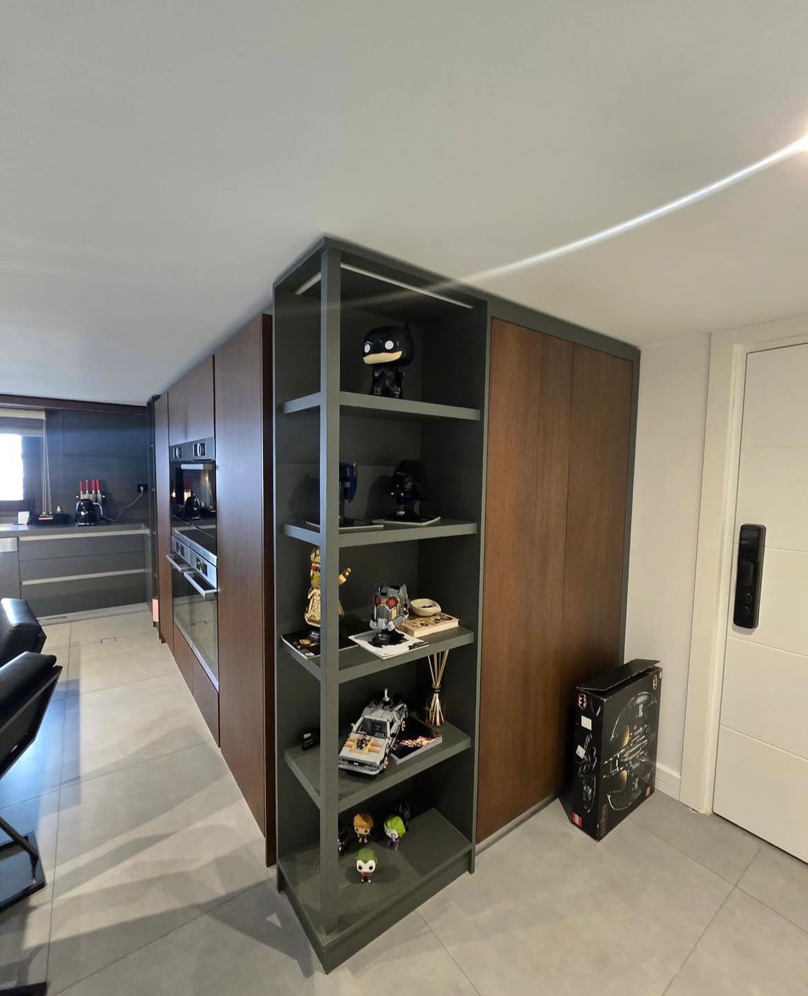 فروش آپارتمان 228متر نیاوران تاپ لوکیشن 3پارکینگ