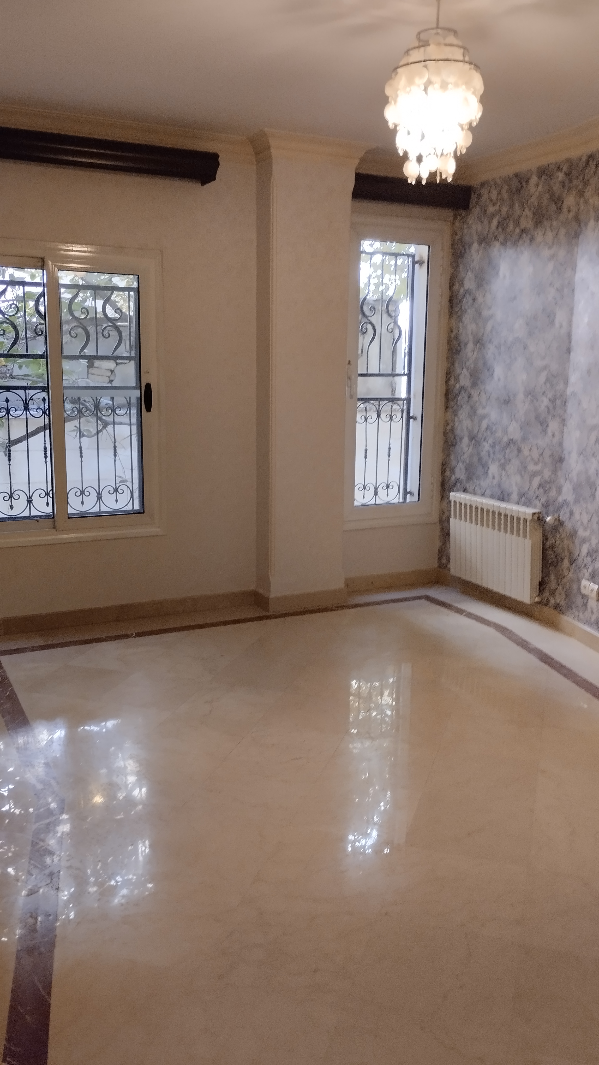فروش آپارتمان 140 متر نیاوران 3 خواب فول امکانات