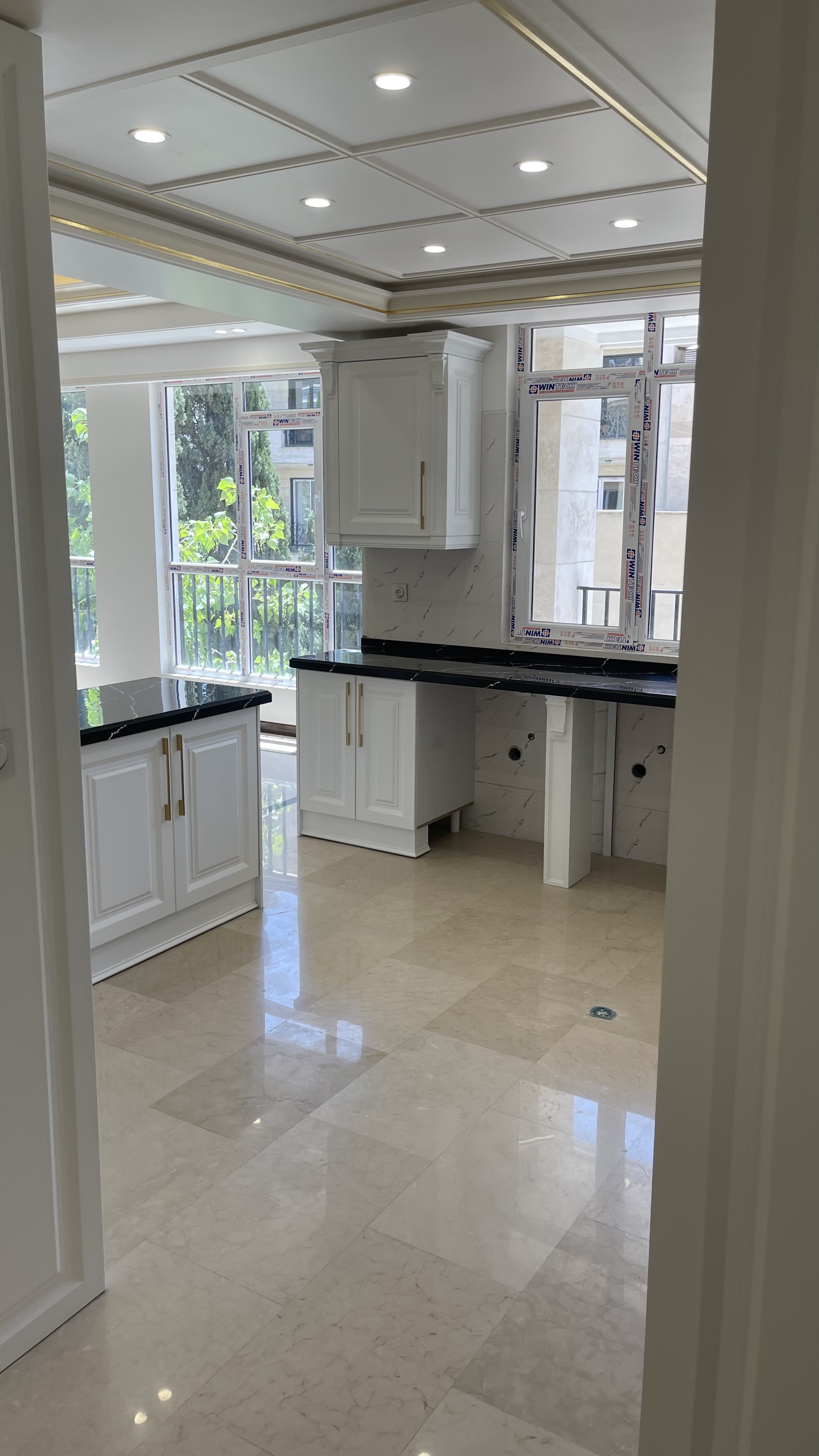 فروش آپارتمان 135 متر قیطریه فول امکانات تاپ لوکیشن