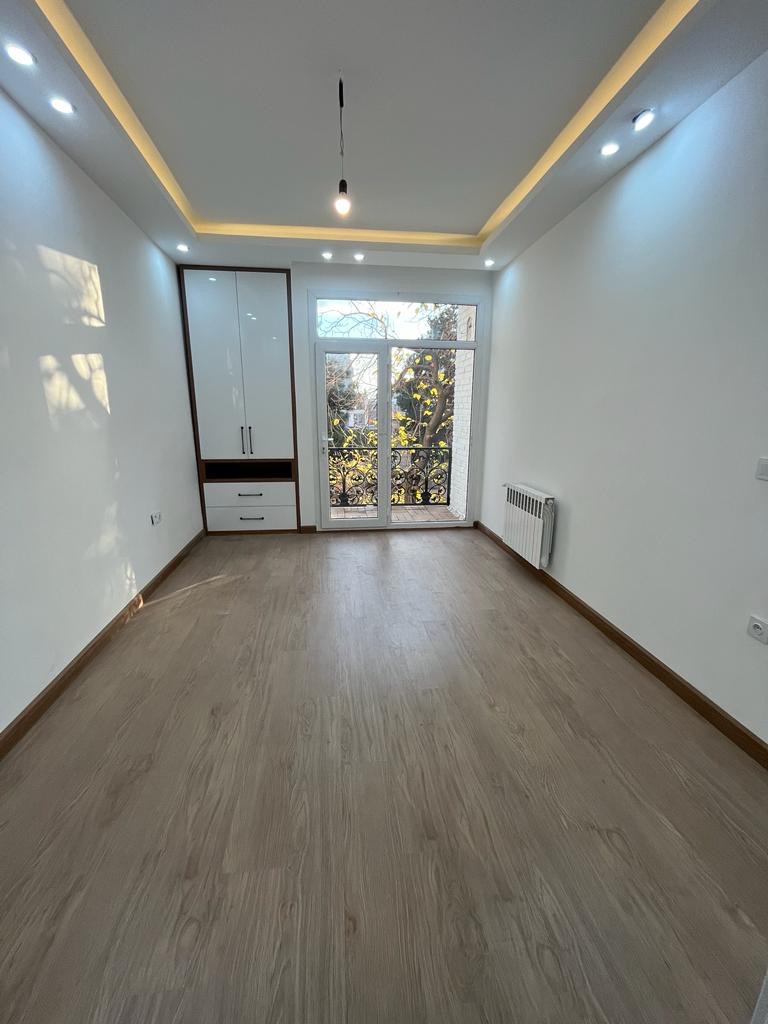 فروش آپارتمان 140 متر فرمانیه کم واحد 2 پارکینگ سندی