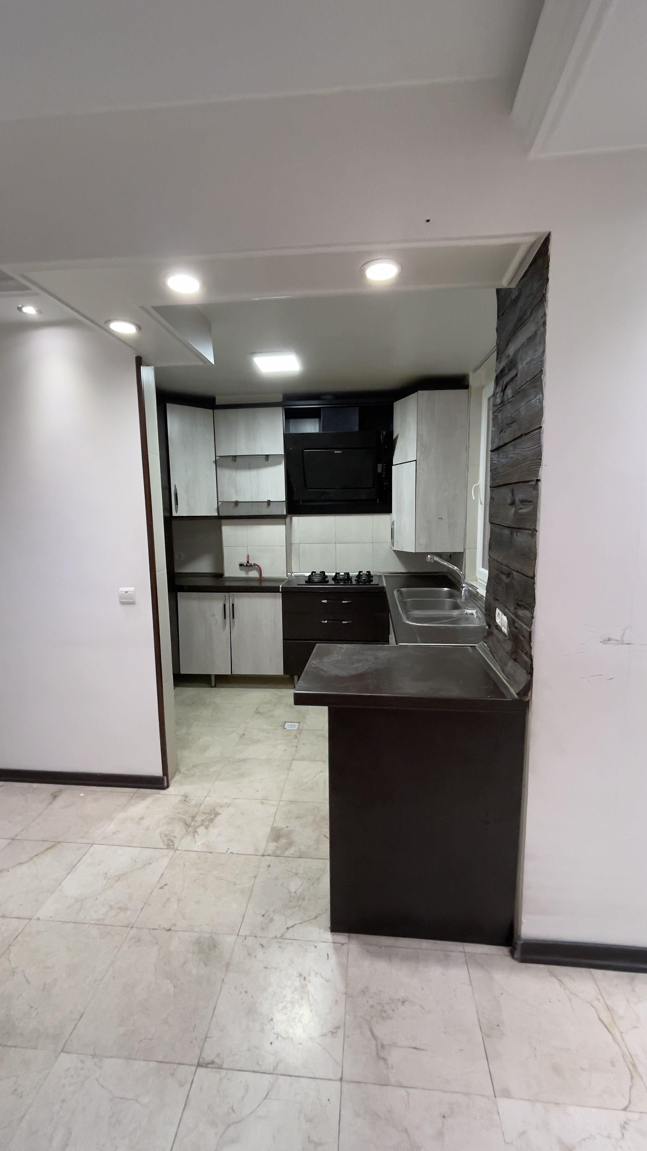 اجاره آپارتمان 95 متر دولت فول امکانات