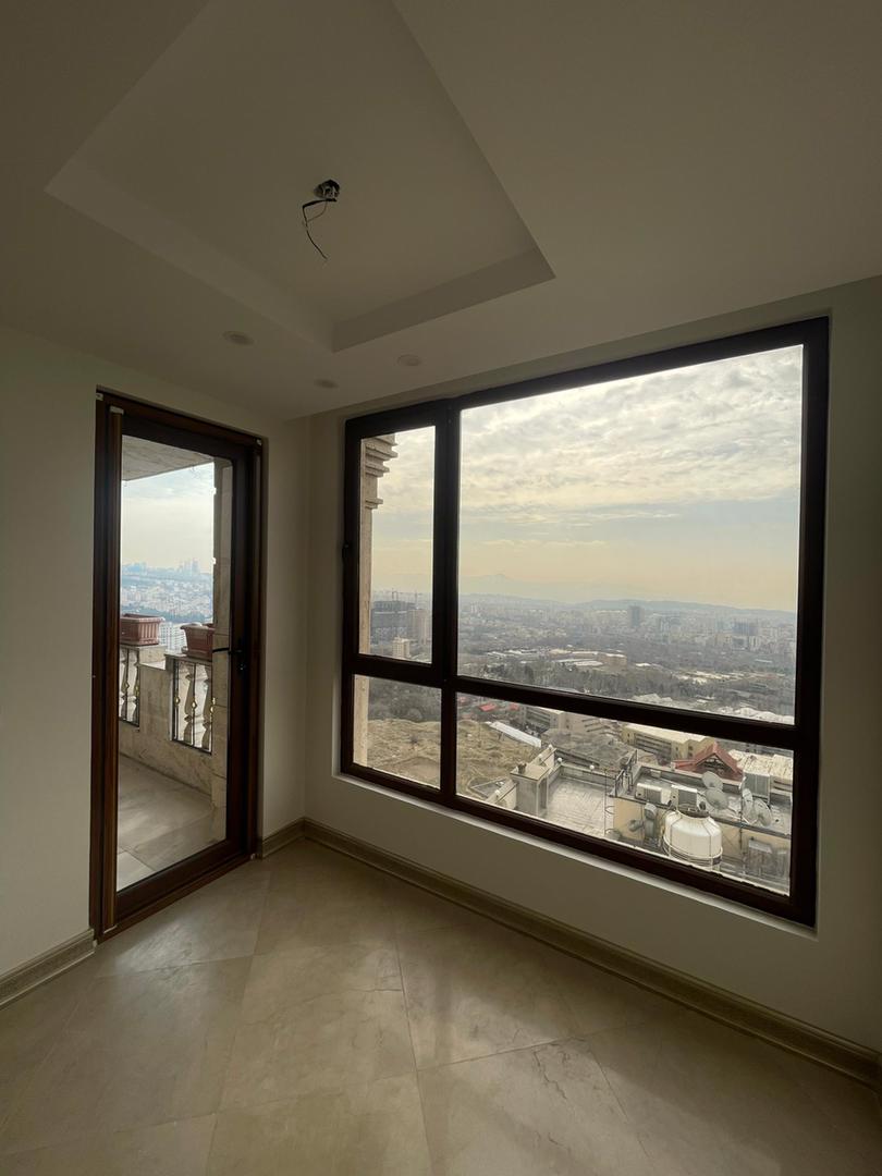 فروش آپارتمان200متری در قلب نیاوران با 2پارکینگ باکس