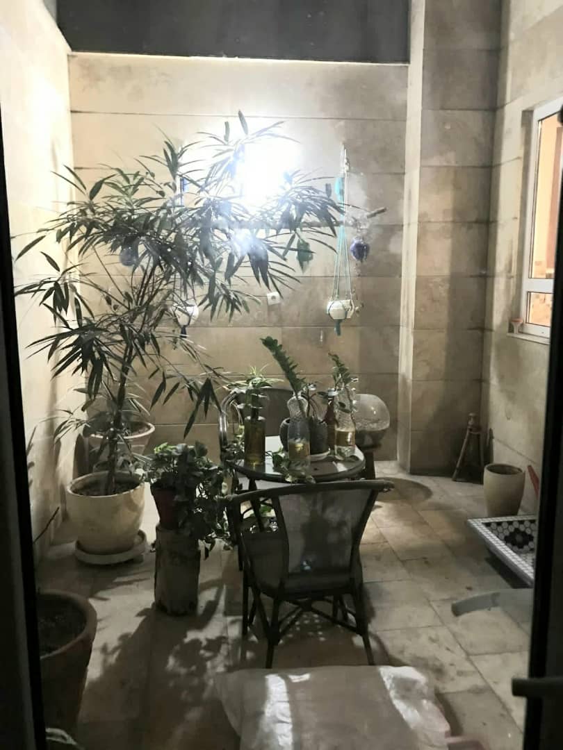 فروش آپارتمان 90 متری 2 خواب گلستان یکم