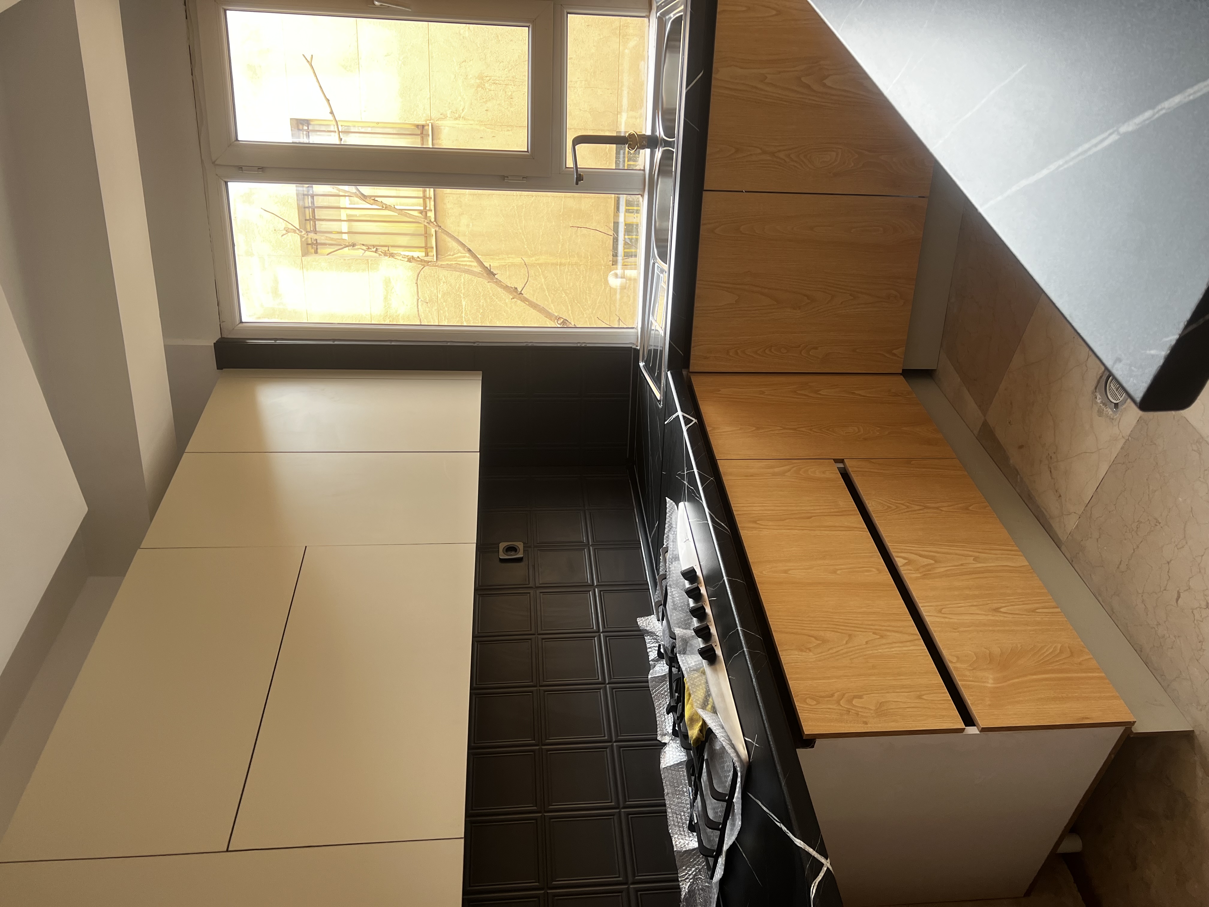 فروش آپارتمان 100 متر دولت فول بازسازی غرق نور مستقیم