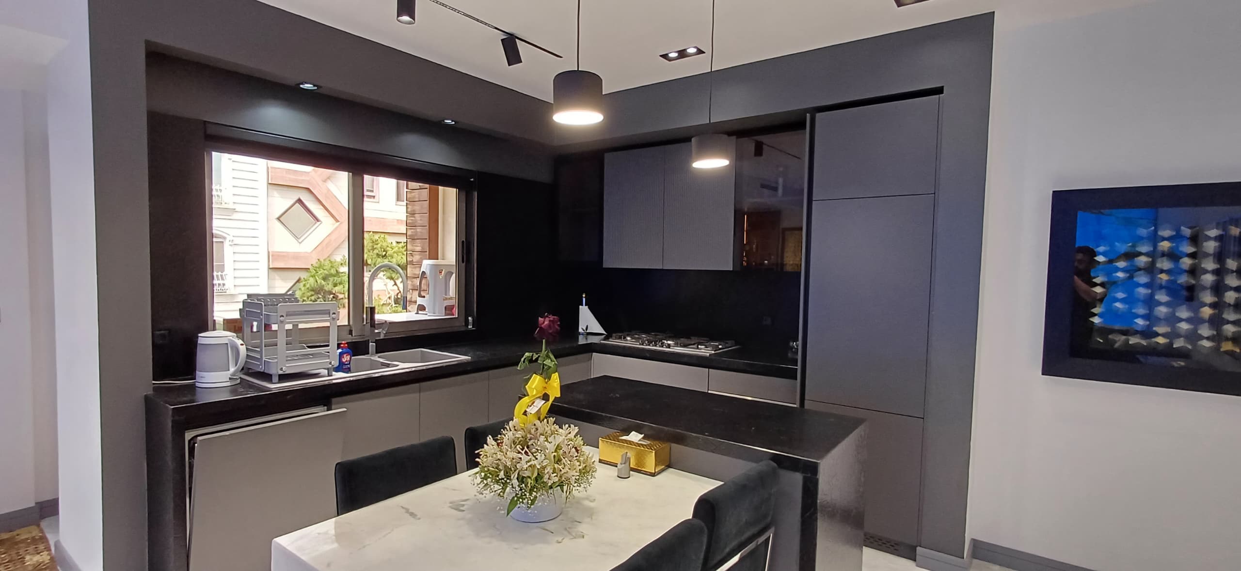 فروش آپارتمان 90 متر منظریه متریال برند