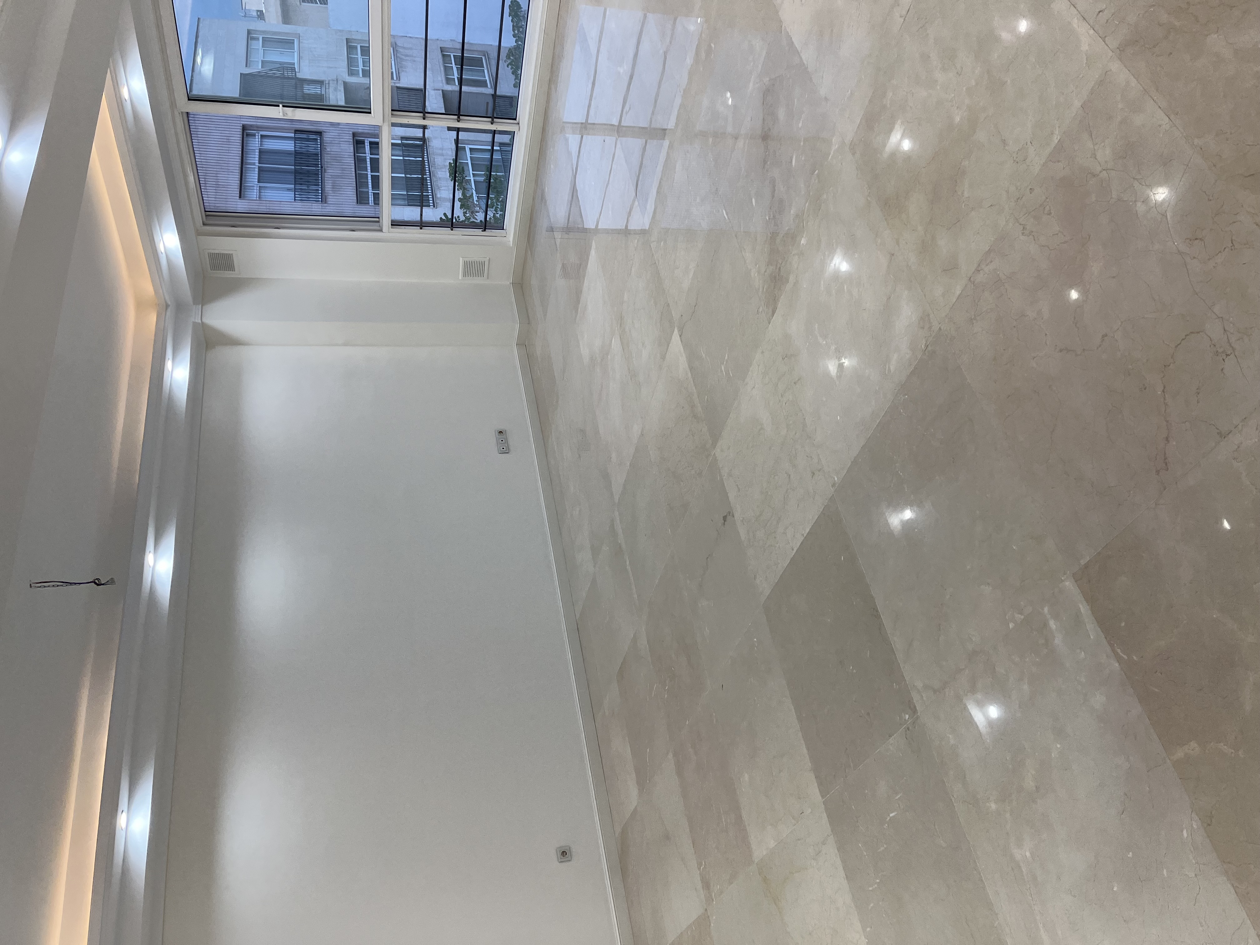 فروش آپارتمان 125 متر جهانتاب نوساز تاپ لوکیشن