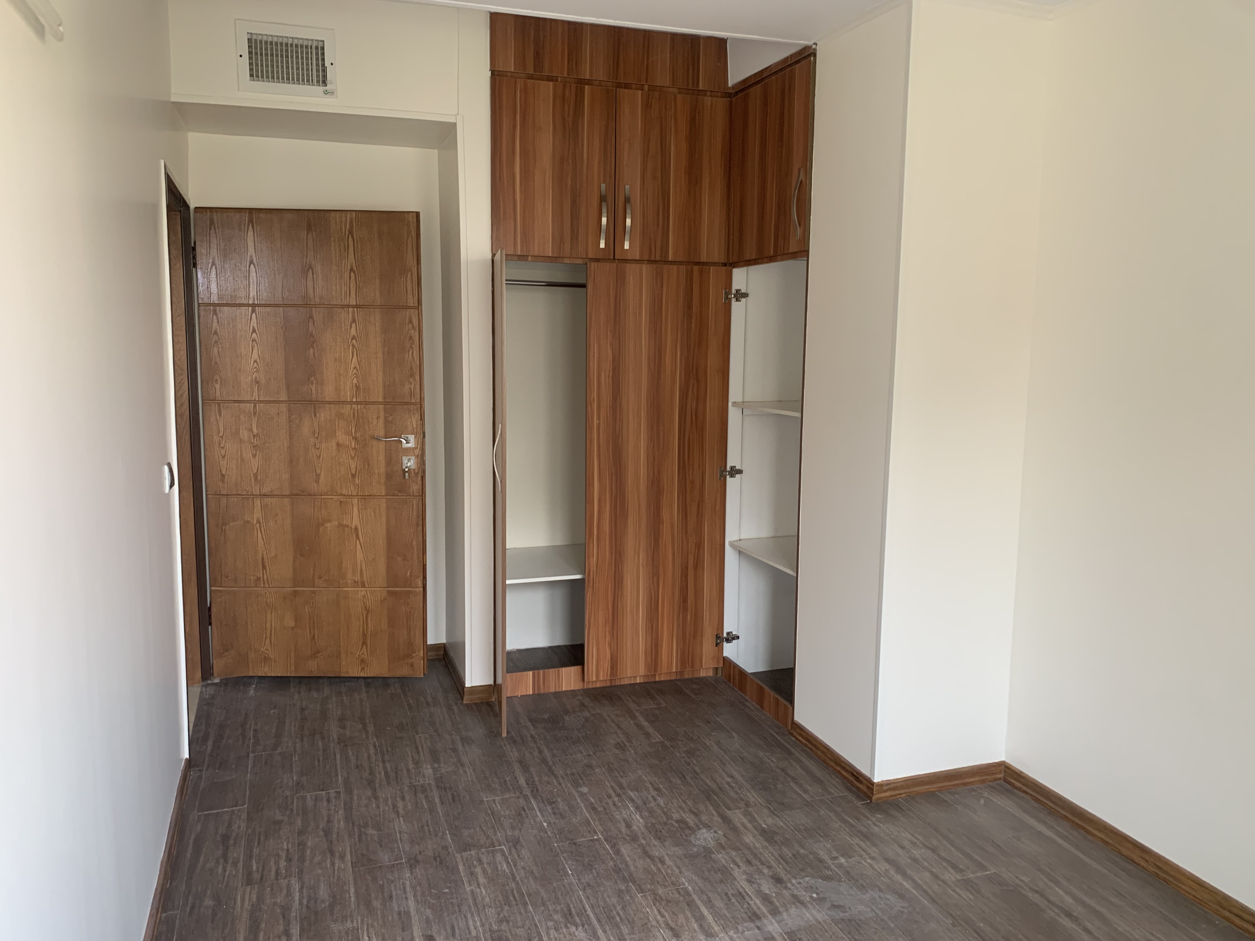 اجاره آپارتمان 156 اختیاریه فول امکانات box