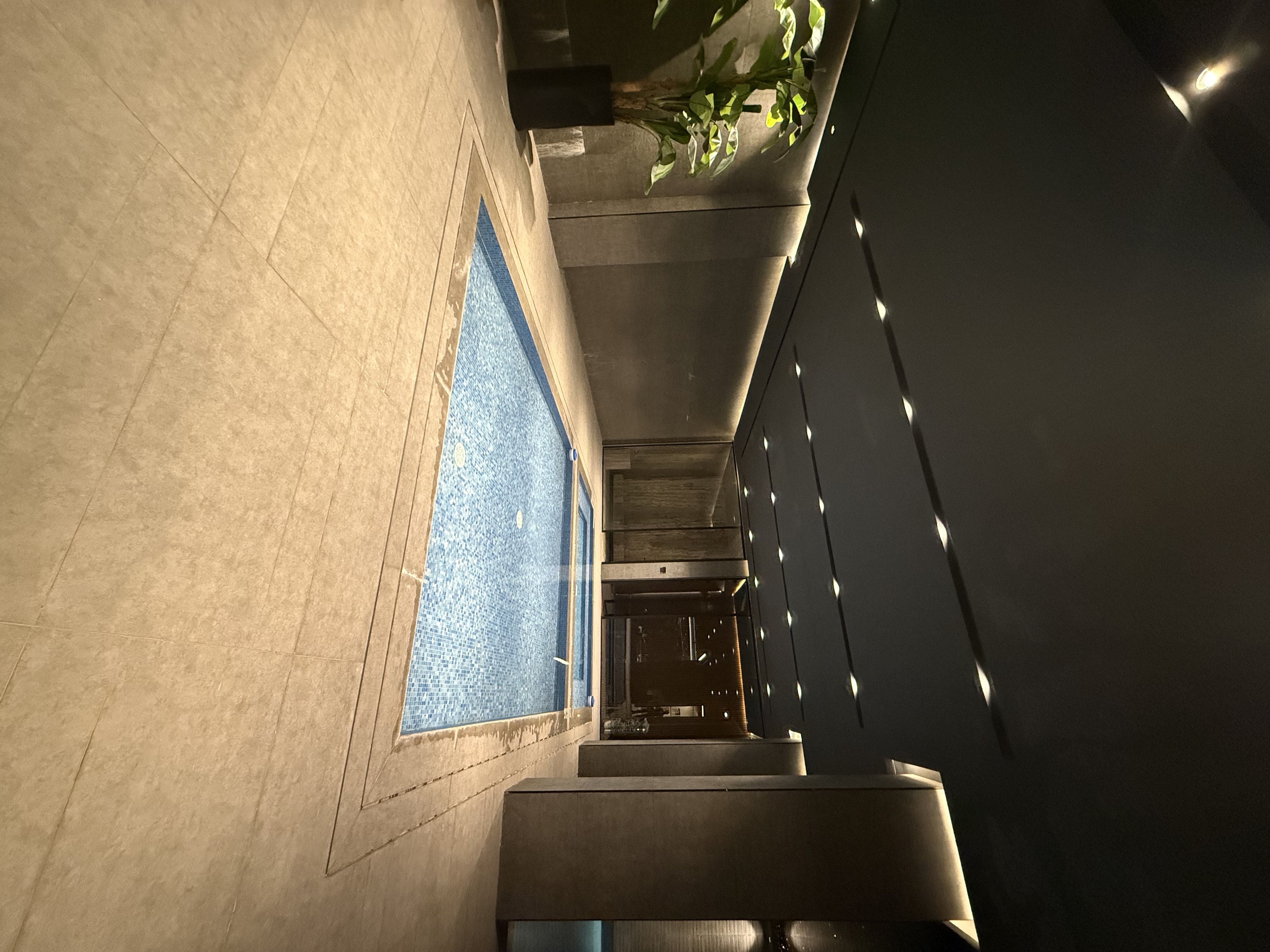 فروش آپارتمان 560 متر گلستان شمالی برج برند مشاعات هتلینگ