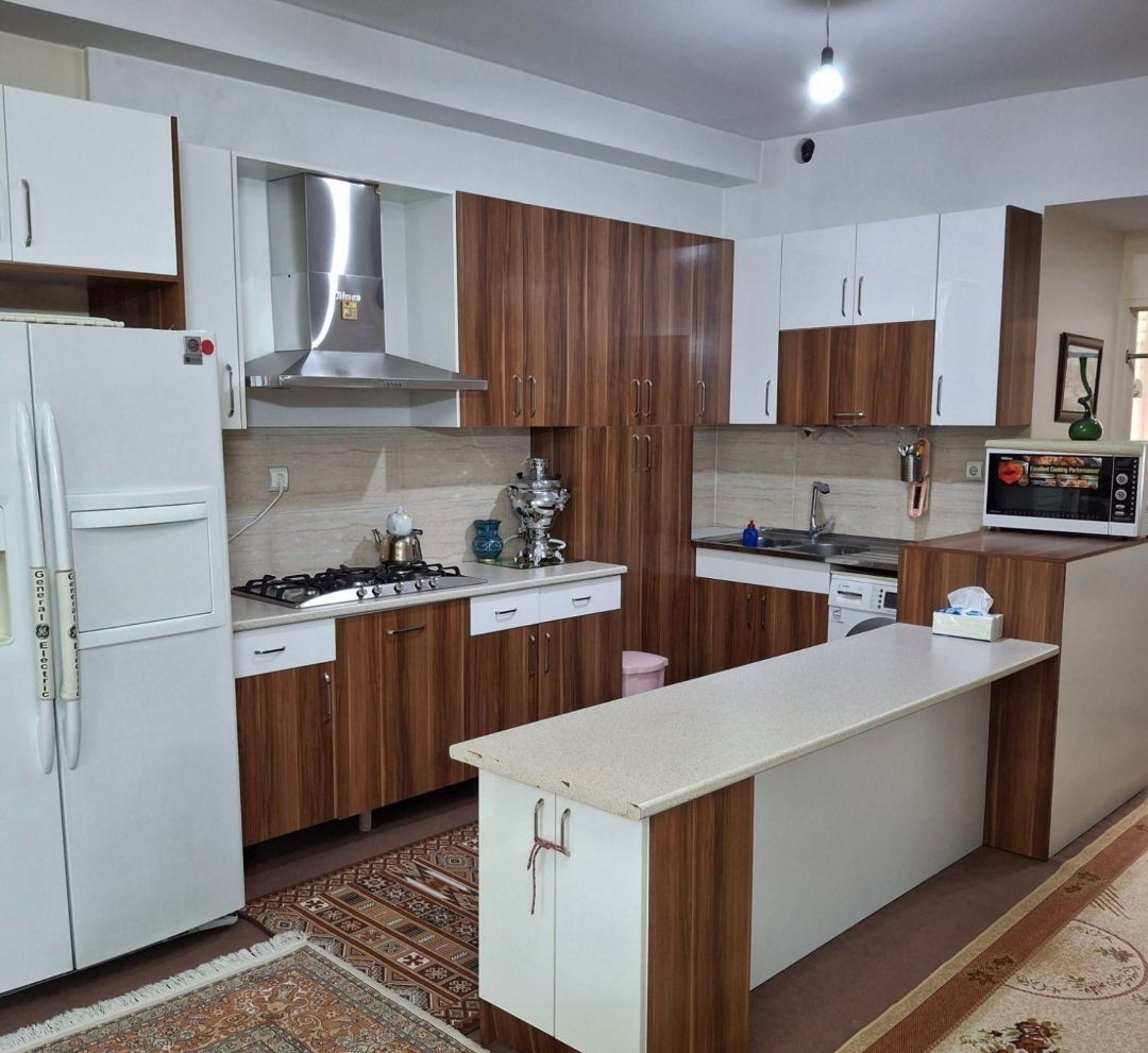 فروش آپارتمان 90متر ساقدوش ارزنده دنج خوش نقشه