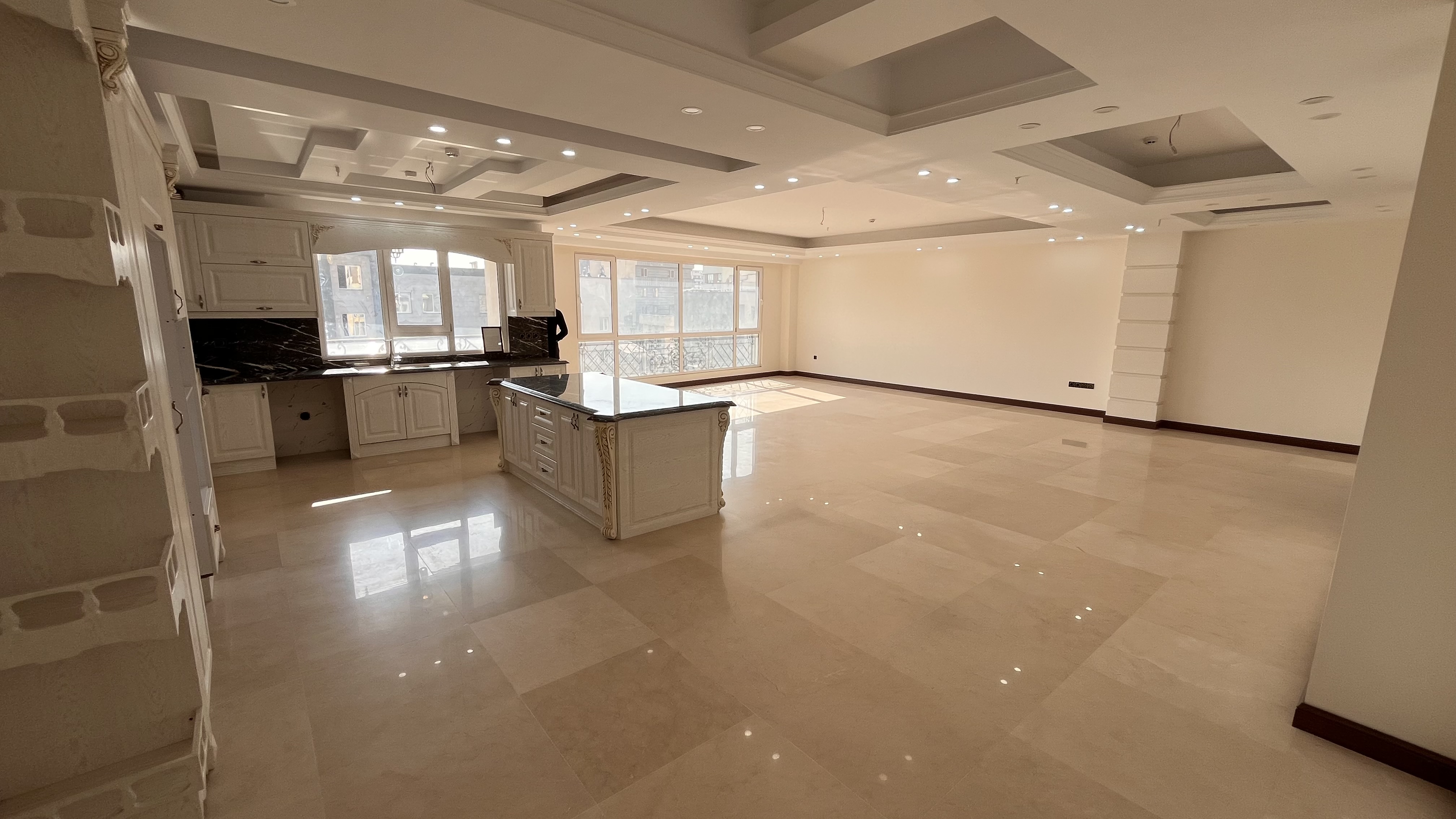 اجاره آپارتمان 220متر هروی فول امکانات 2پارکینگ