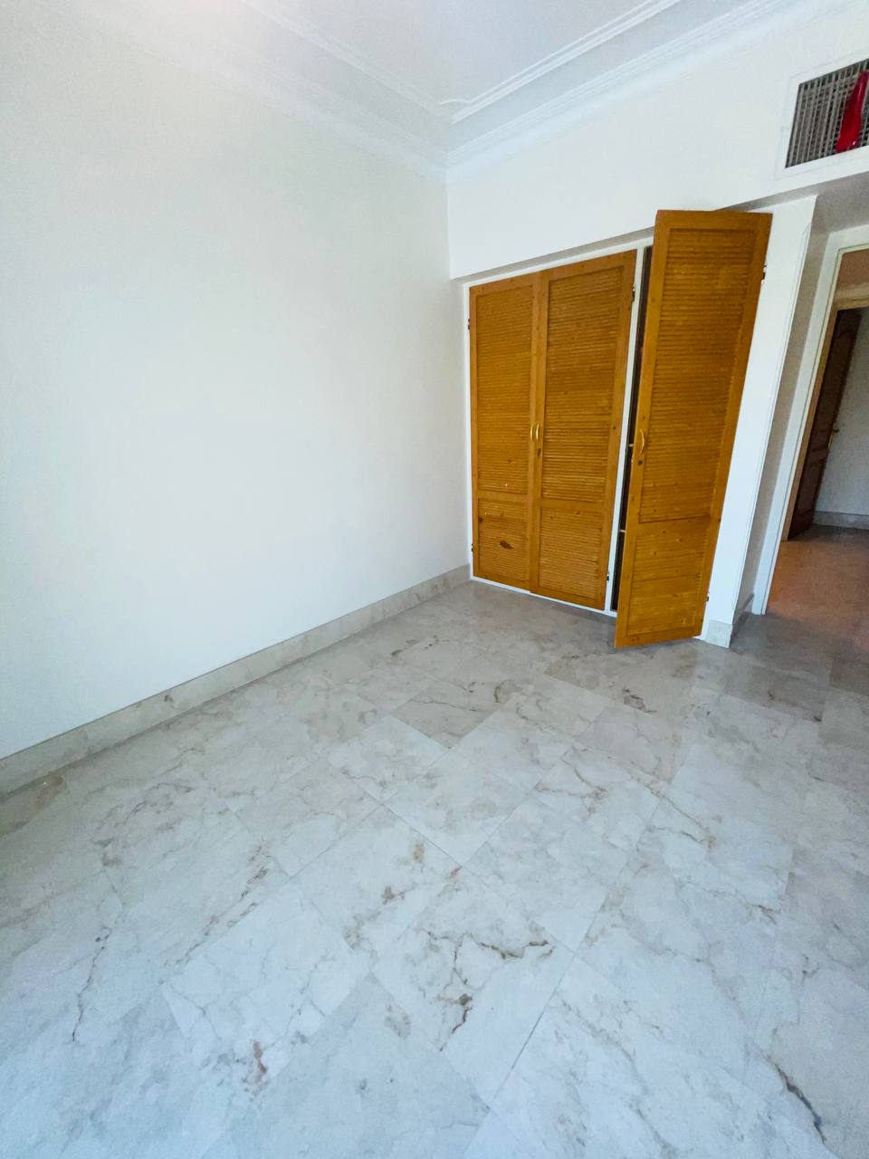 فروش آپارتمان 149متر ریحانی تاپ لوکیشن